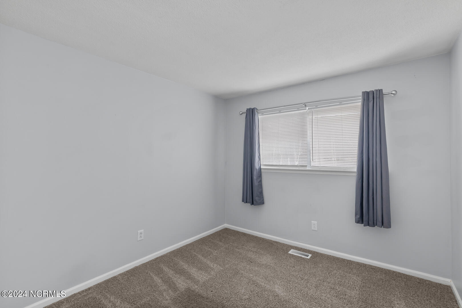 210 Myrtlewood Circle