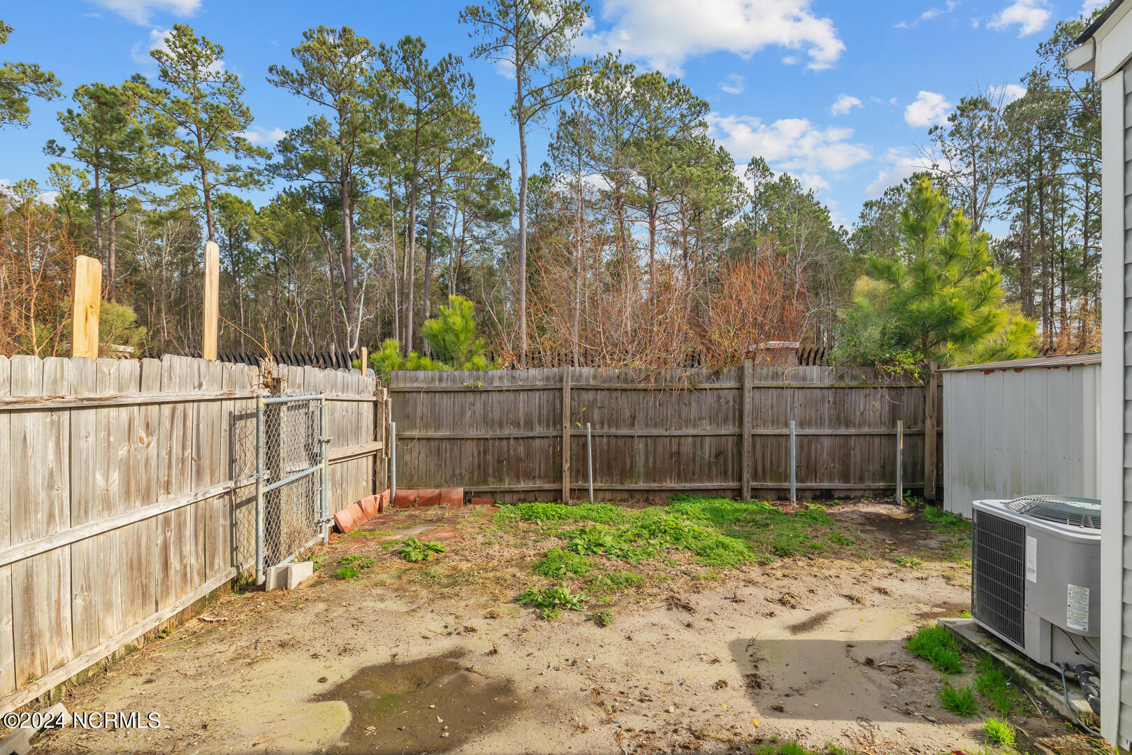 210 Myrtlewood Circle