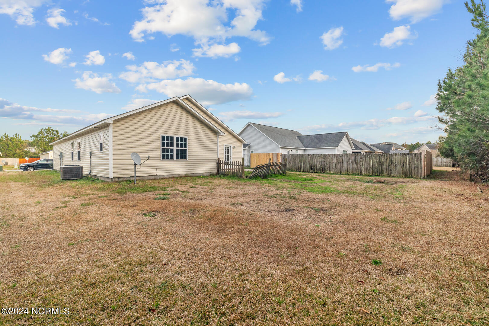 4003 W T Whitehead Drive