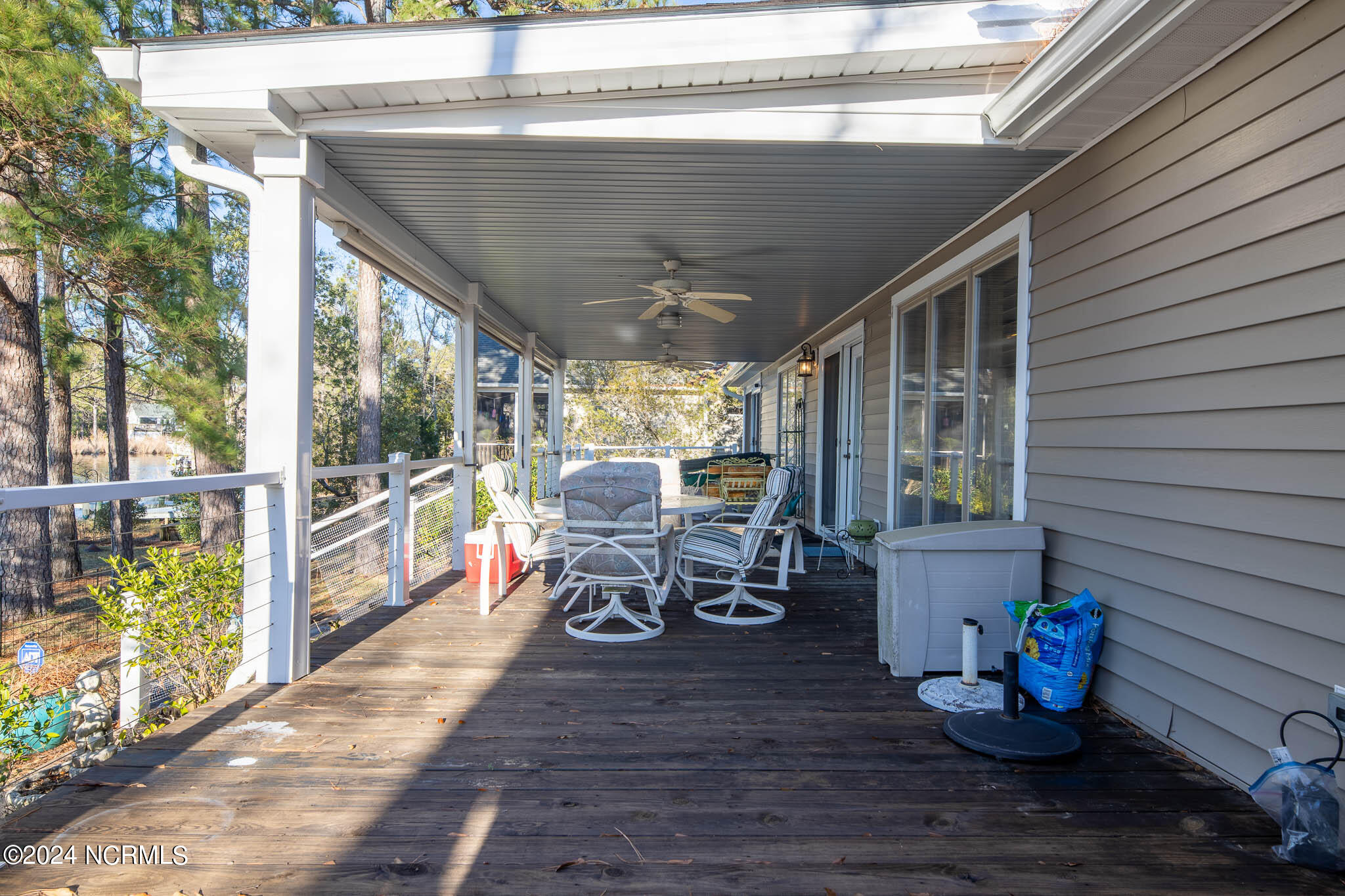 1904 Harbourside Drive