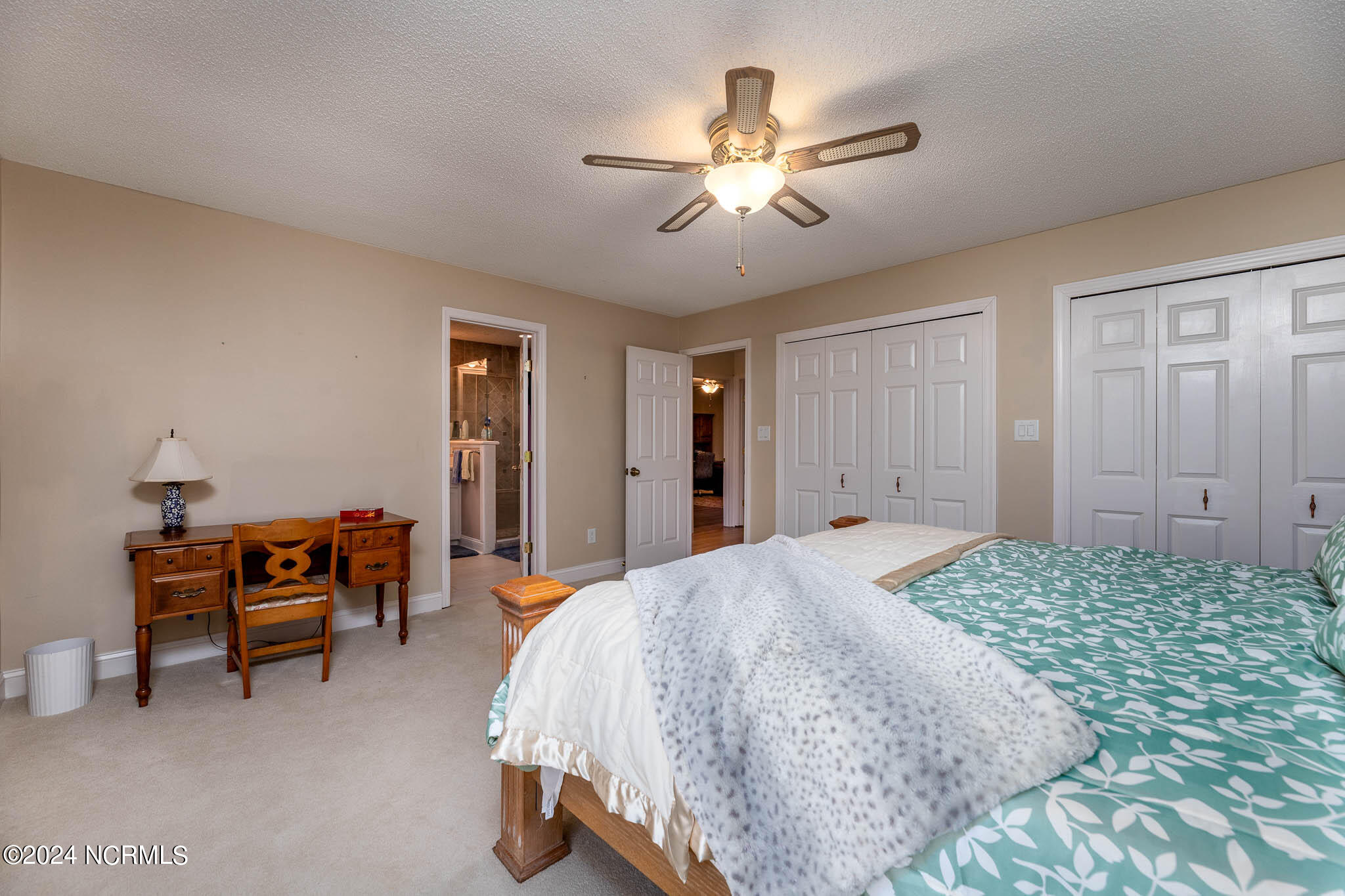 1904 Harbourside Drive