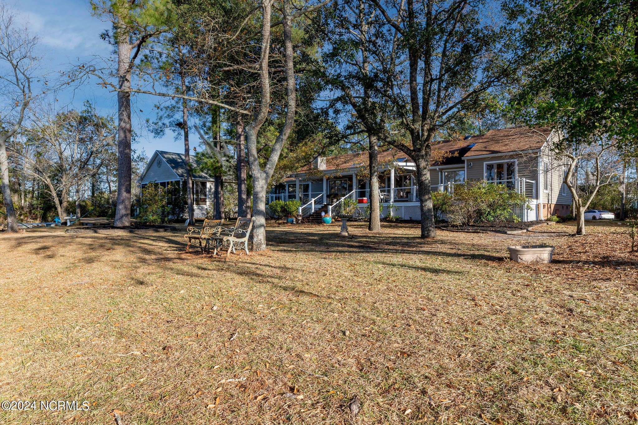 1904 Harbourside Drive