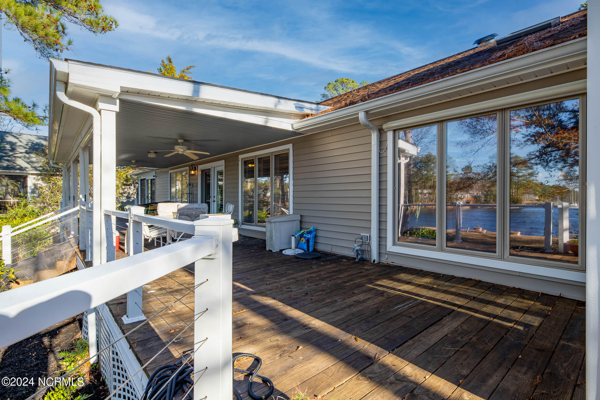 1904 Harbourside Drive