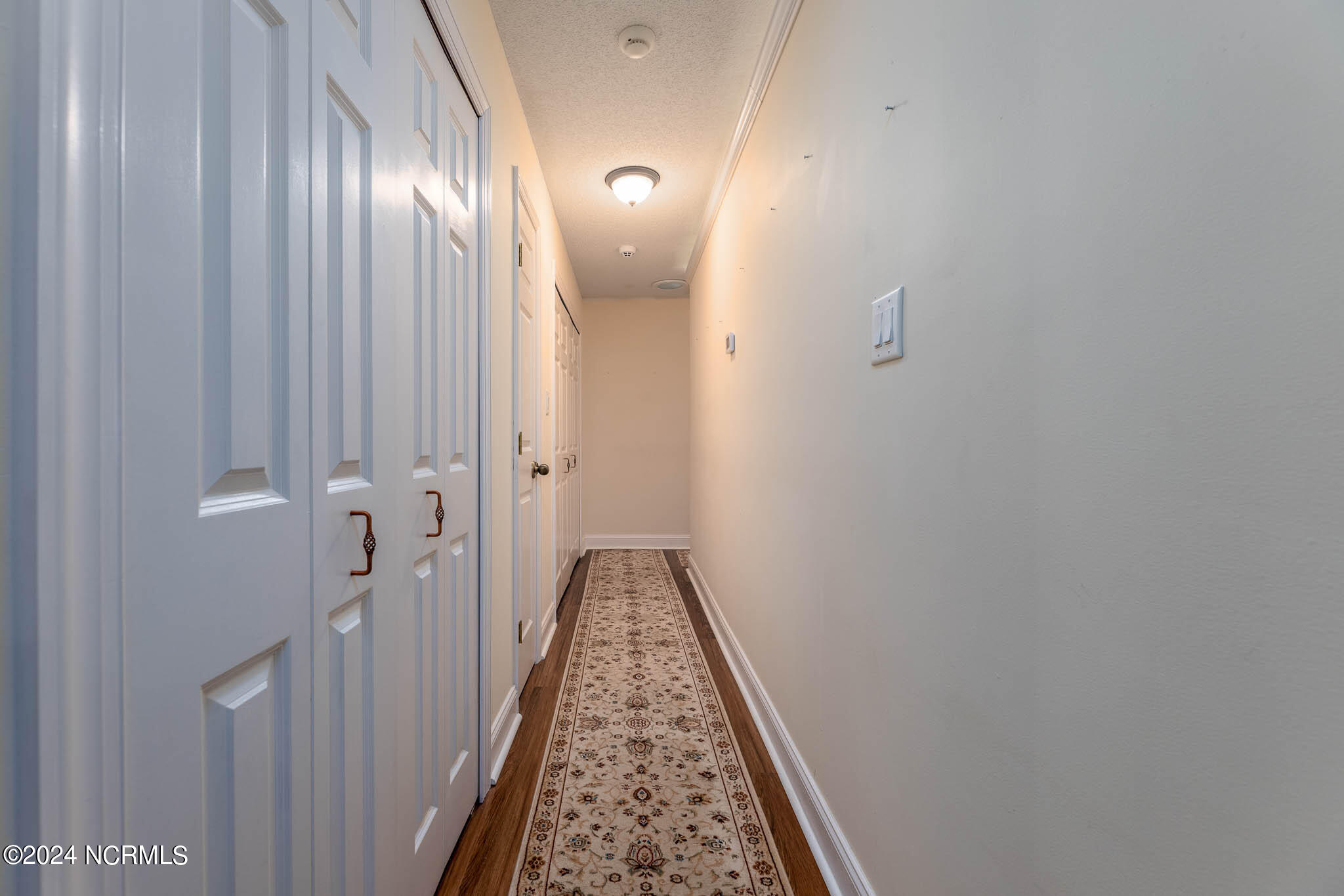 1904 Harbourside Drive