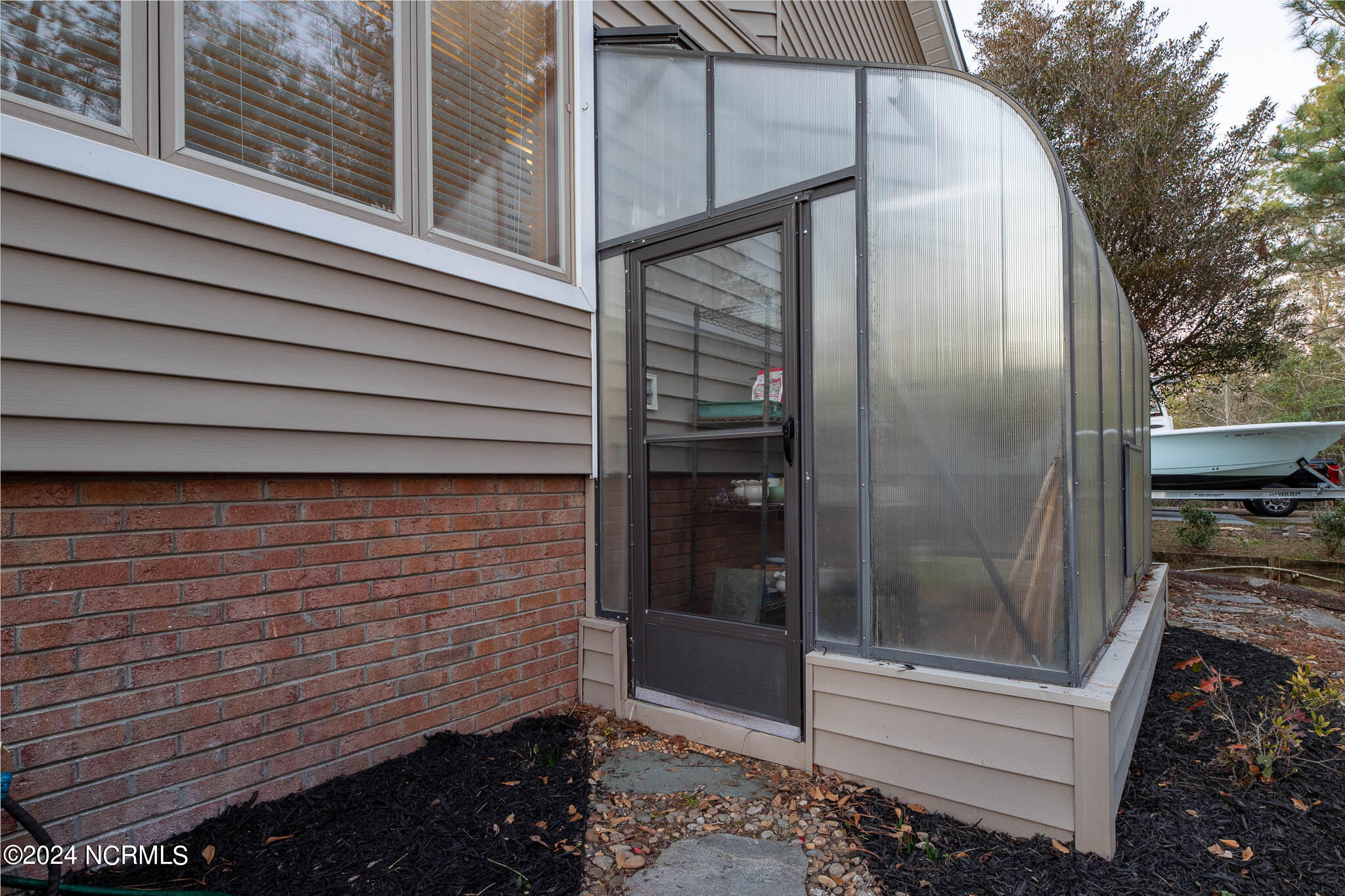 1904 Harbourside Drive