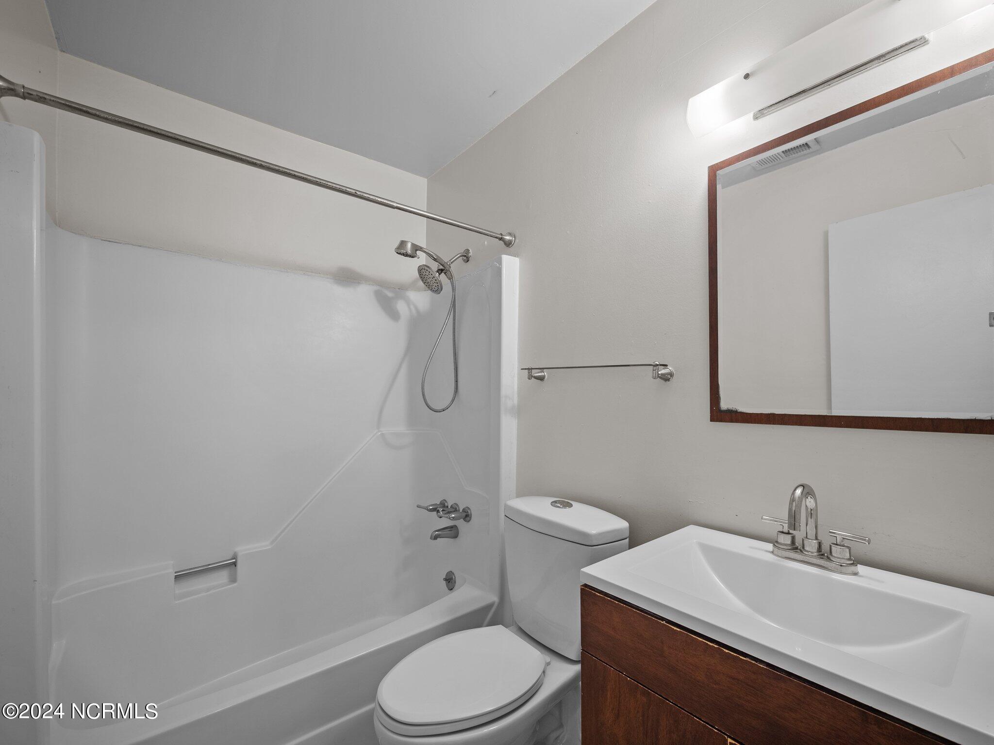 139 King George Court