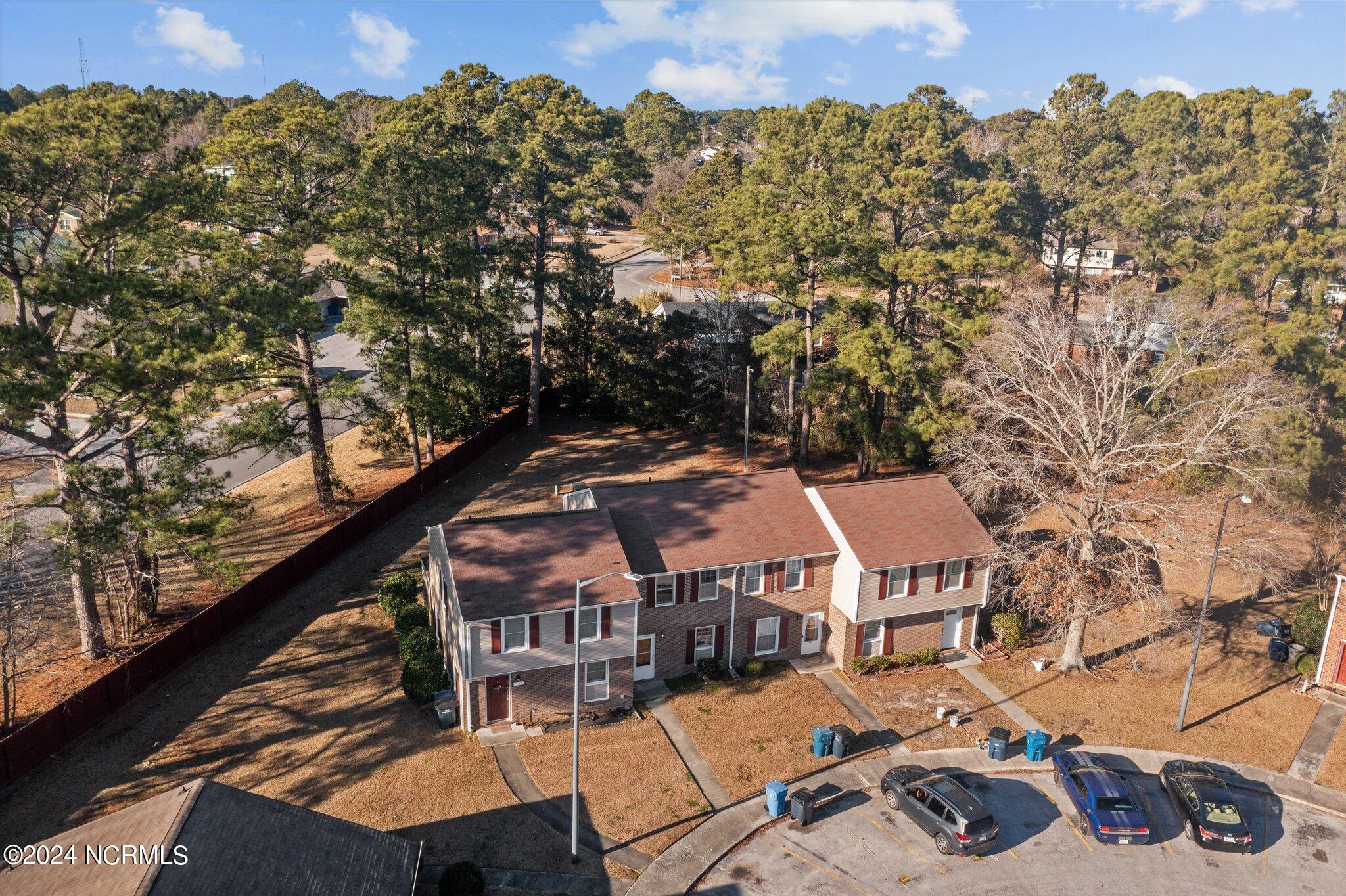 139 King George Court