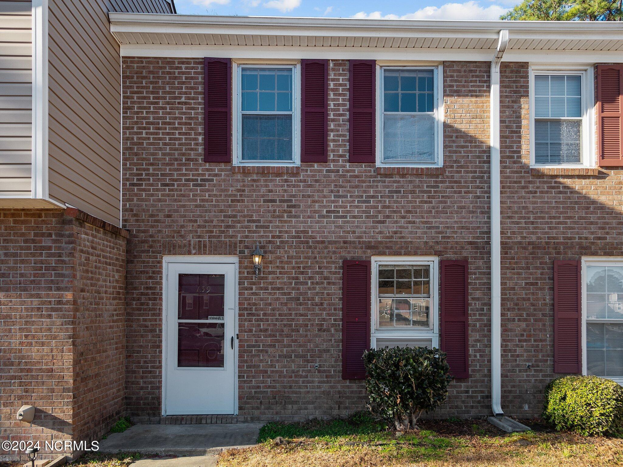 139 King George Court