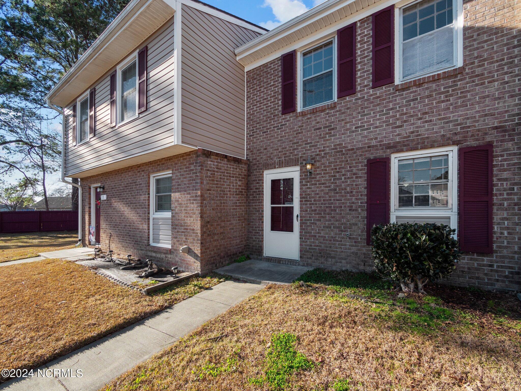 139 King George Court