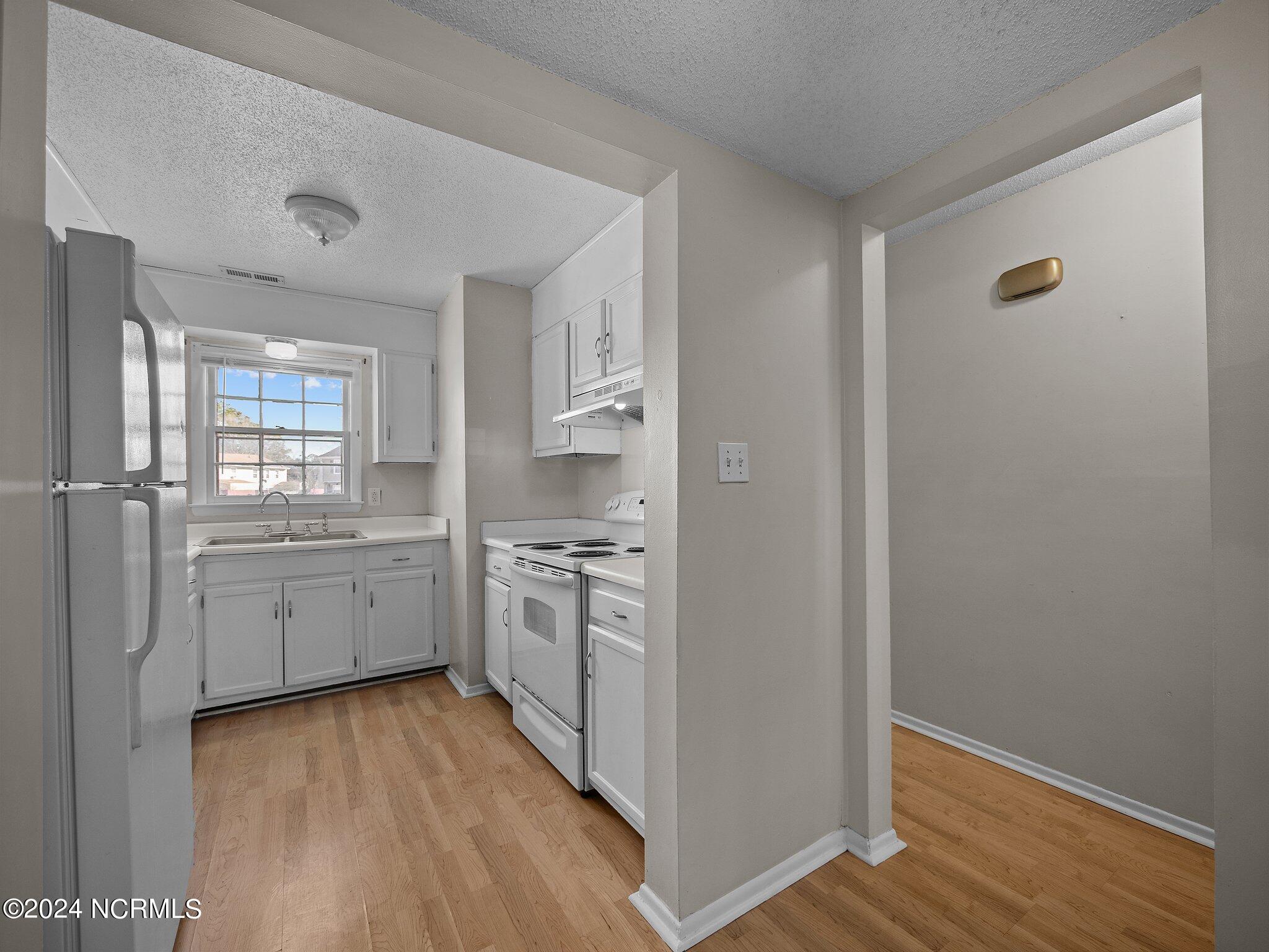 139 King George Court