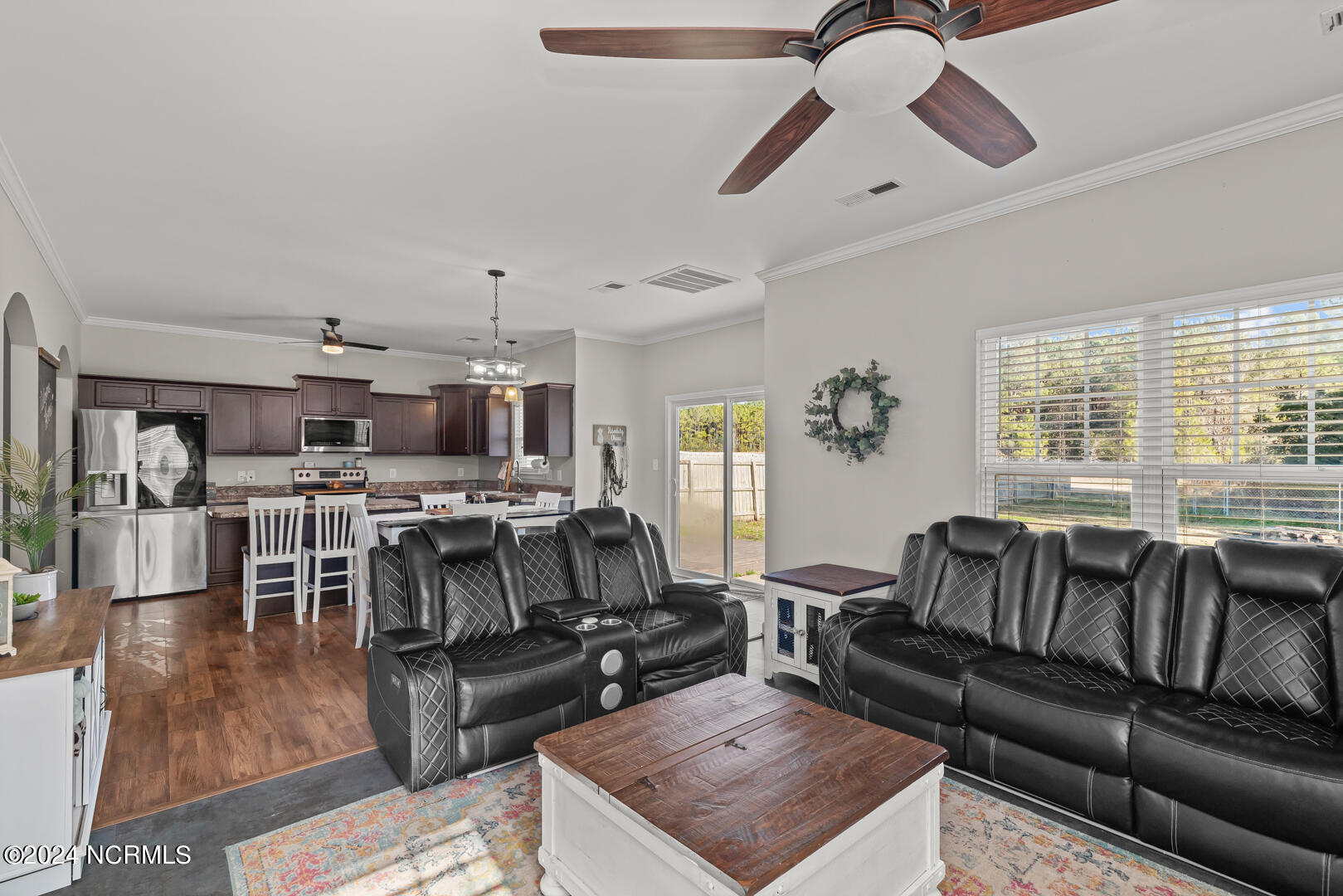 117 Sparrows Point Lane