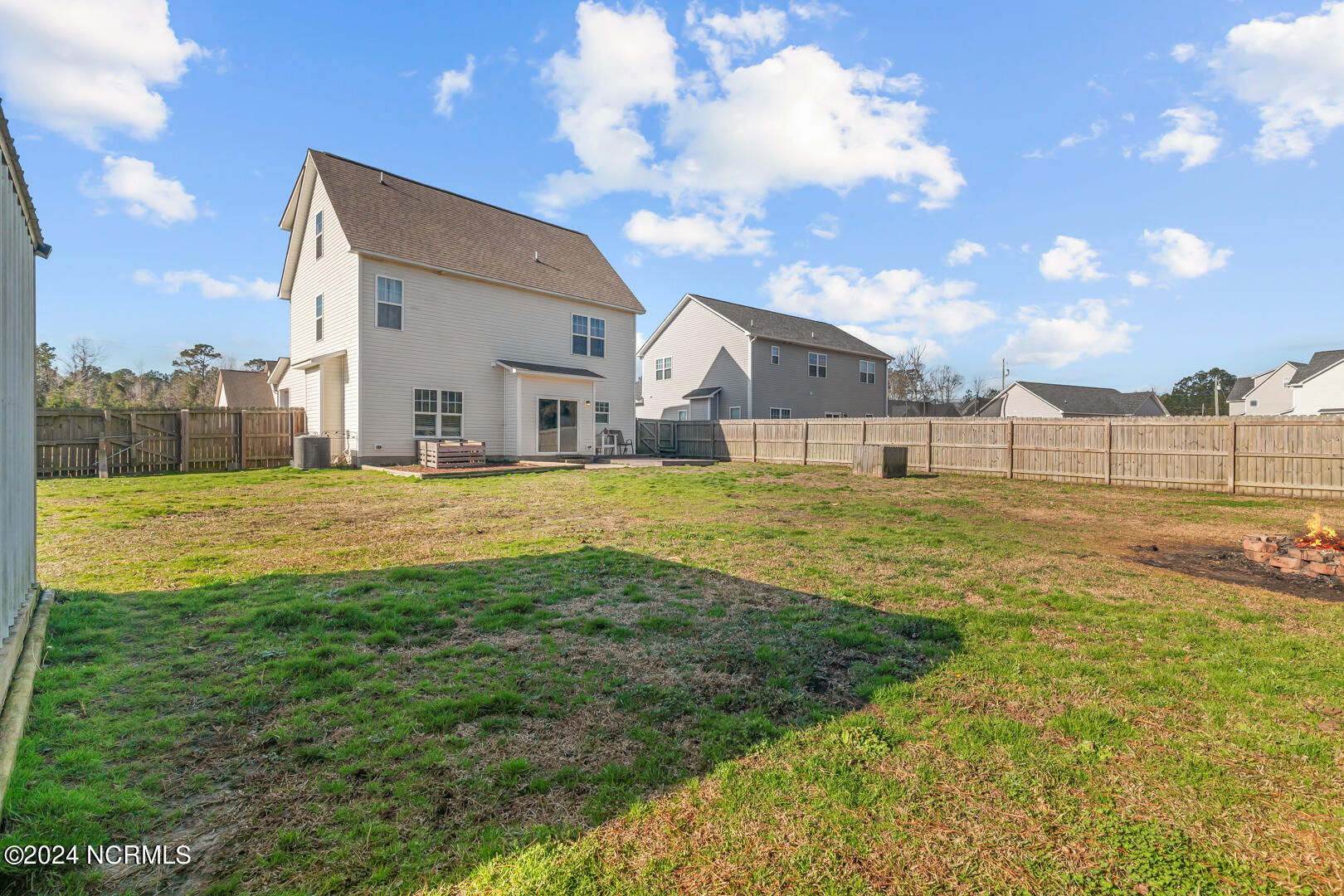 117 Sparrows Point Lane