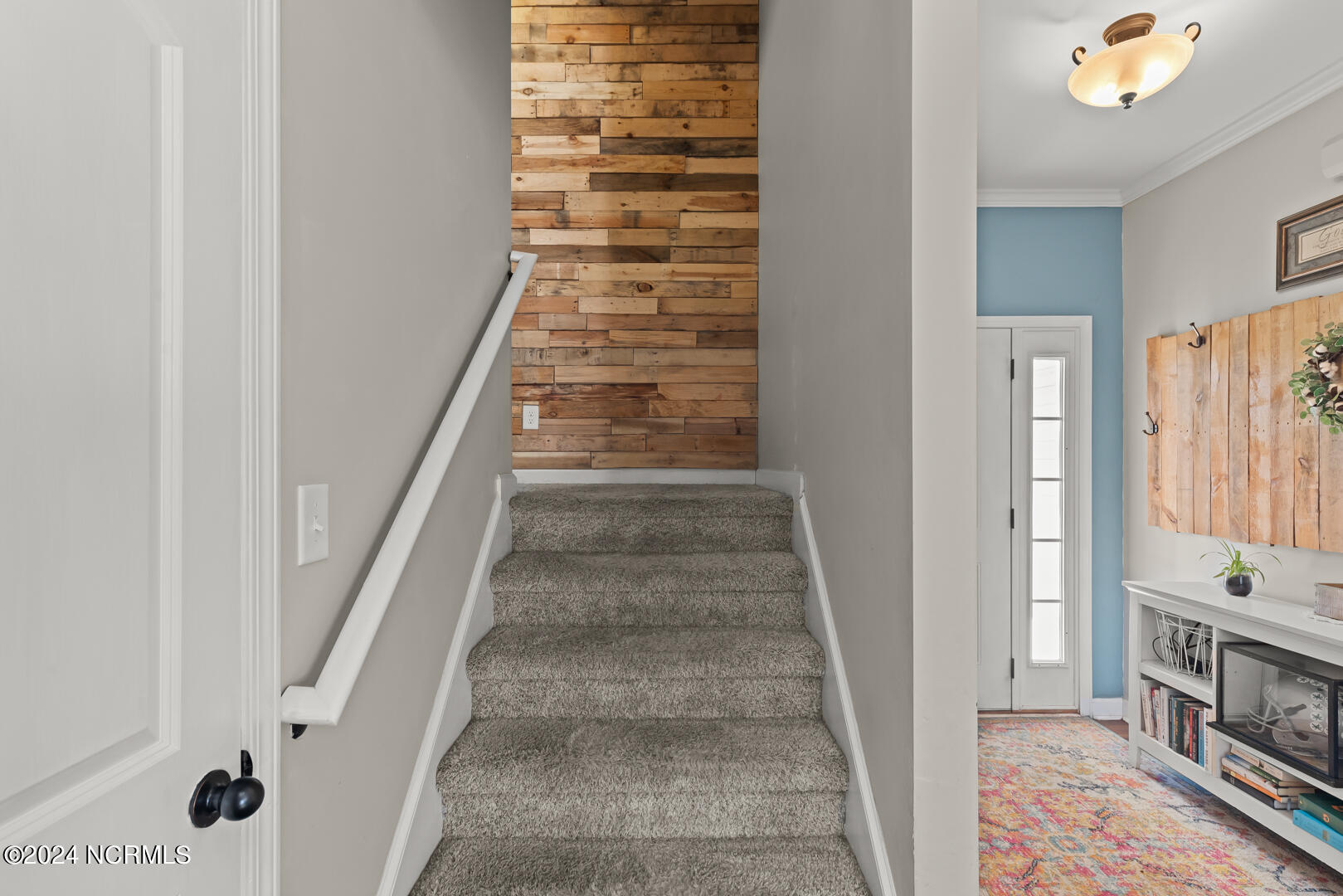 117 Sparrows Point Lane