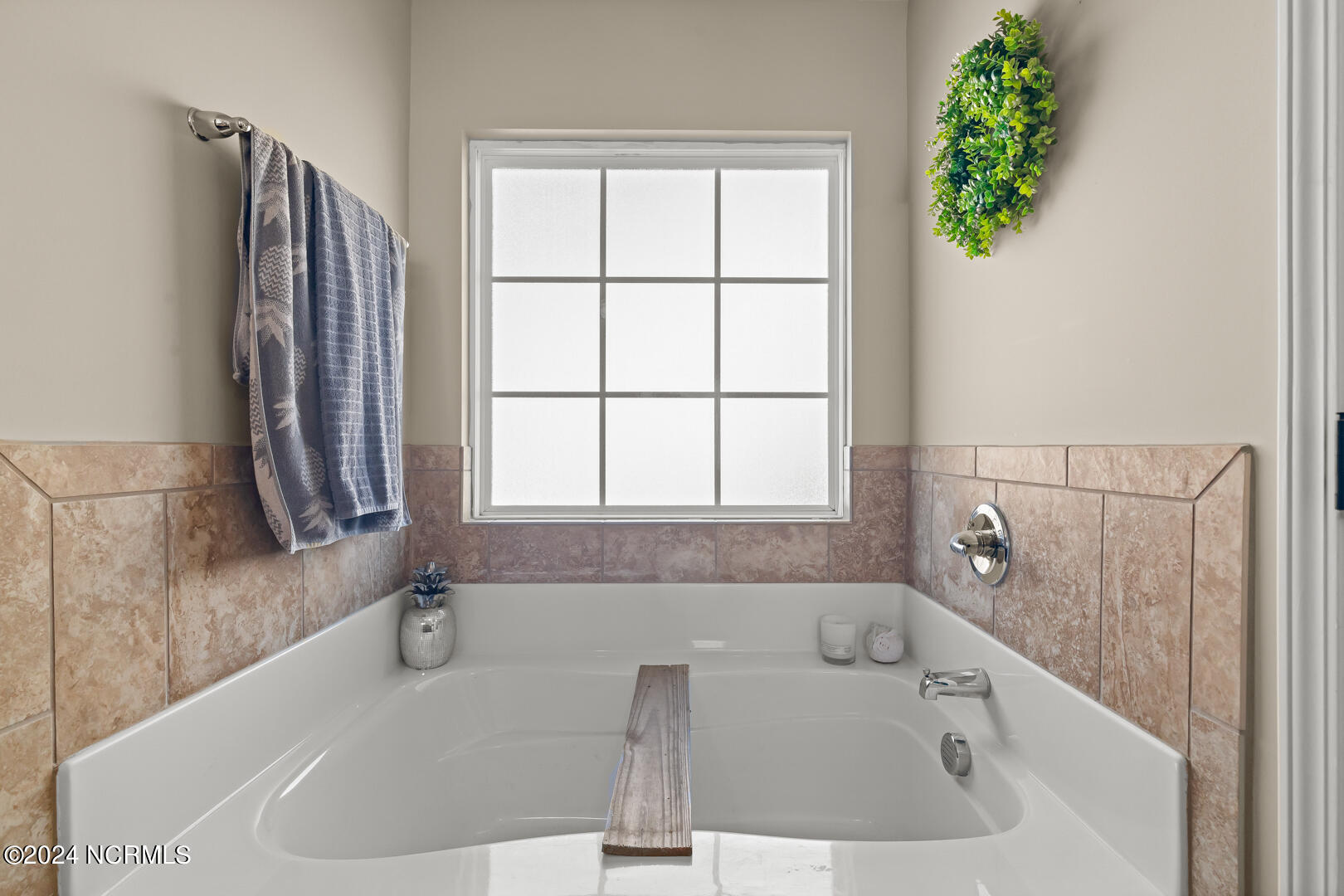 117 Sparrows Point Lane