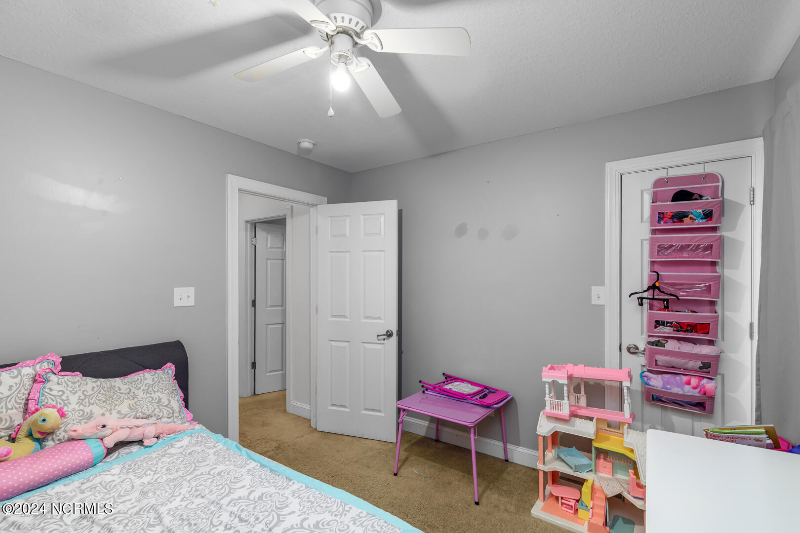 112 Farmington Drive