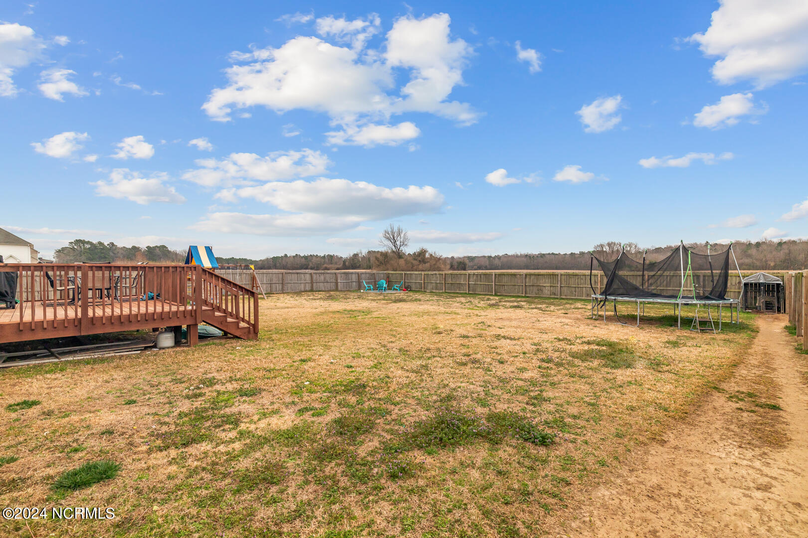 112 Farmington Drive