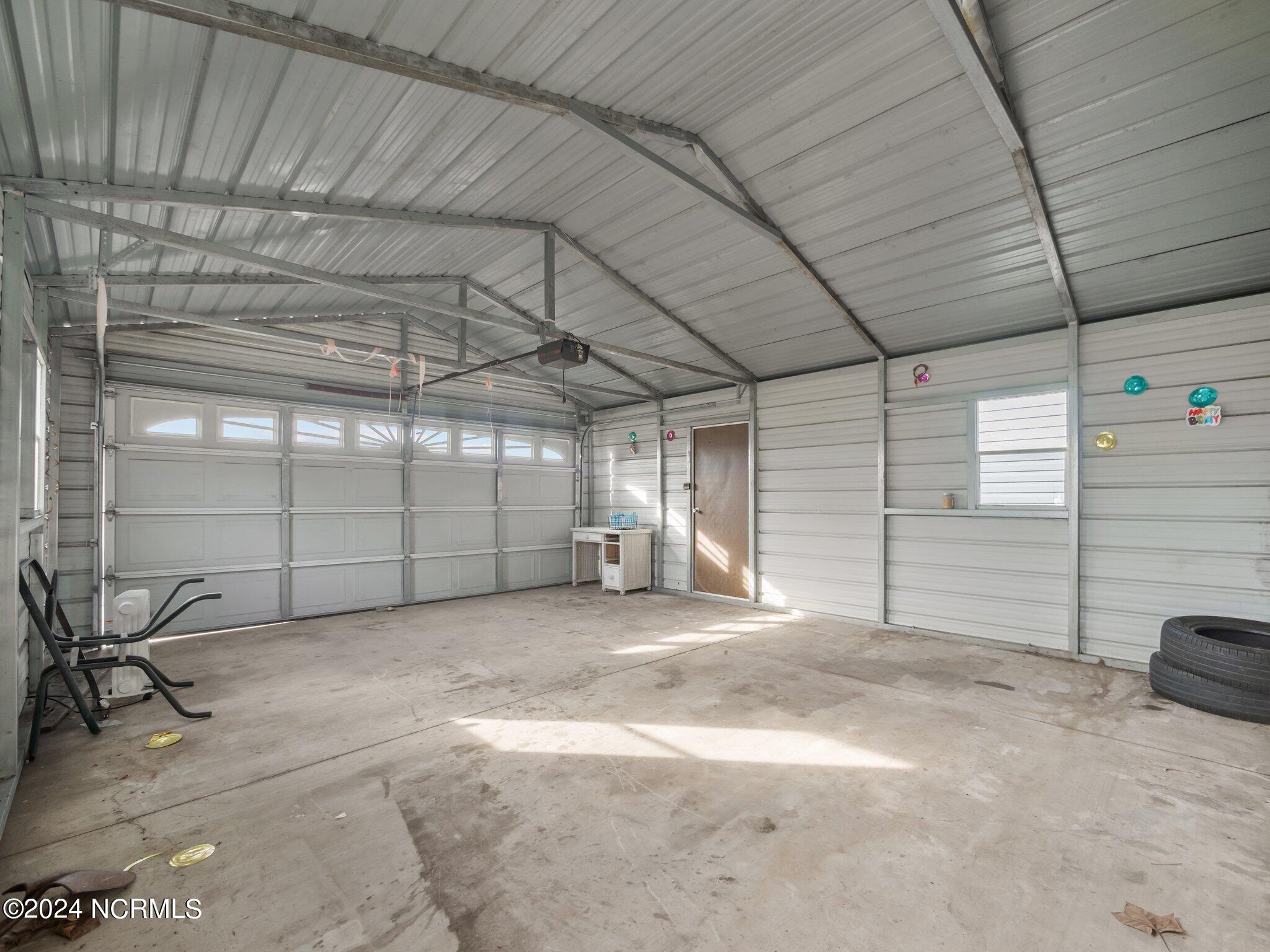 1105 Haw Branch Road