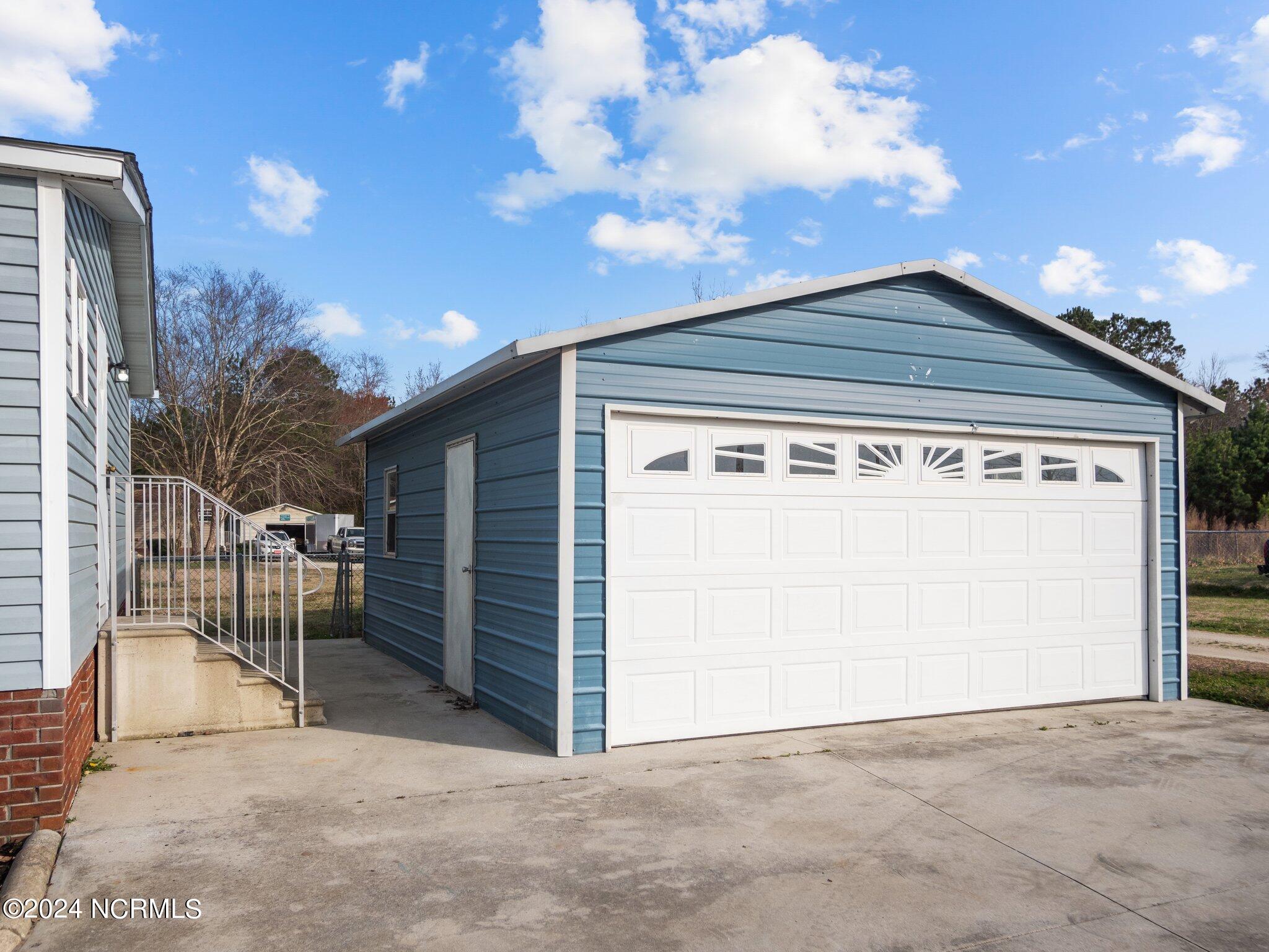 1105 Haw Branch Road