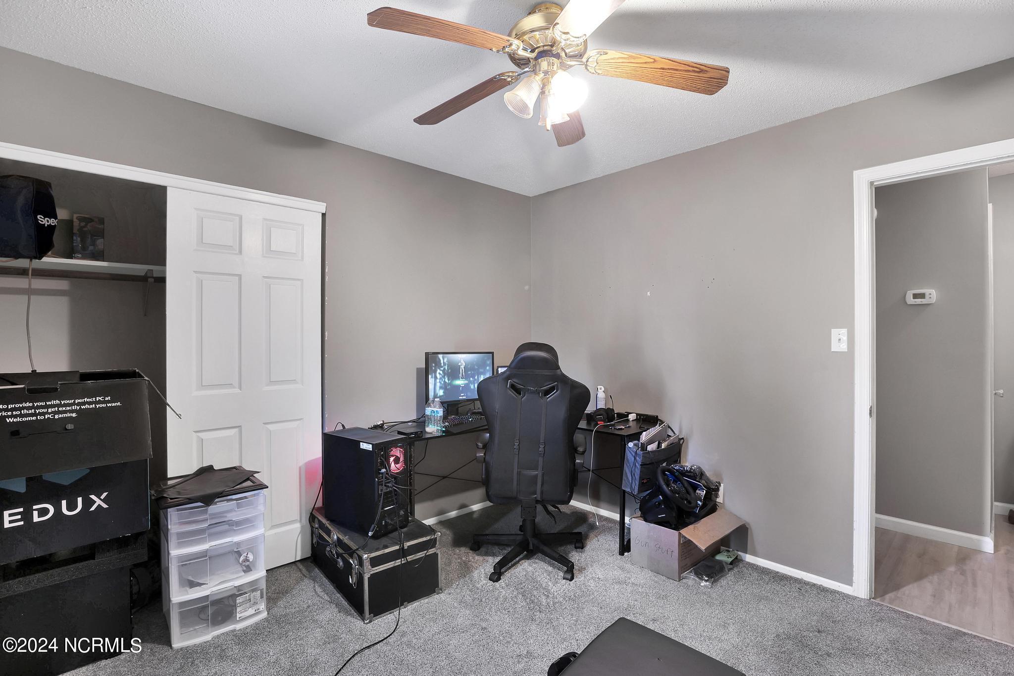 513 W Springhill Terrace