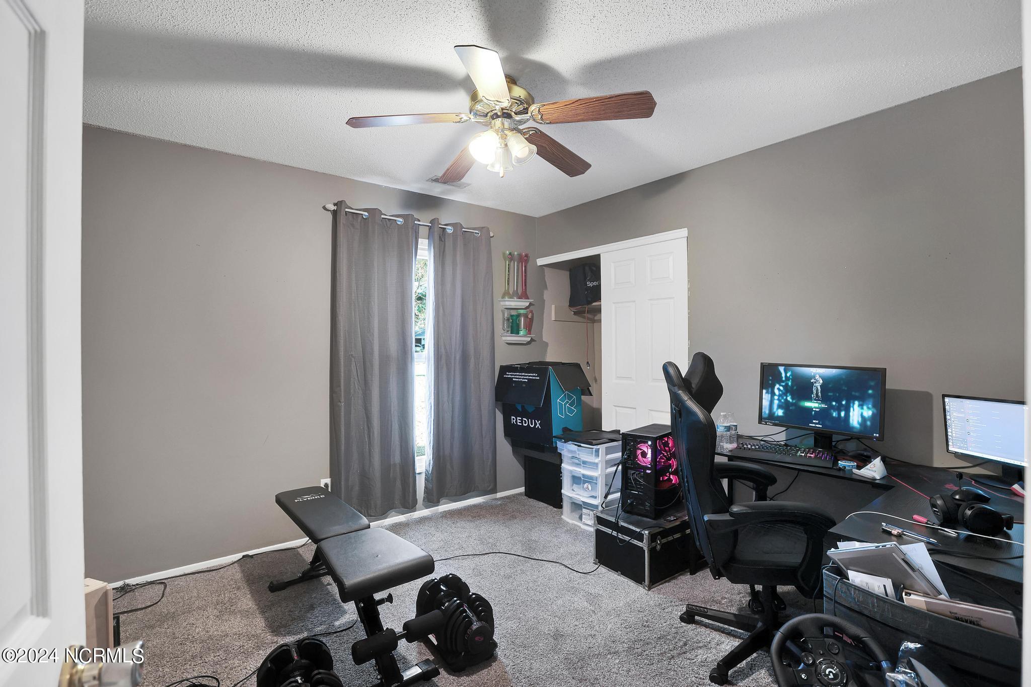 513 W Springhill Terrace