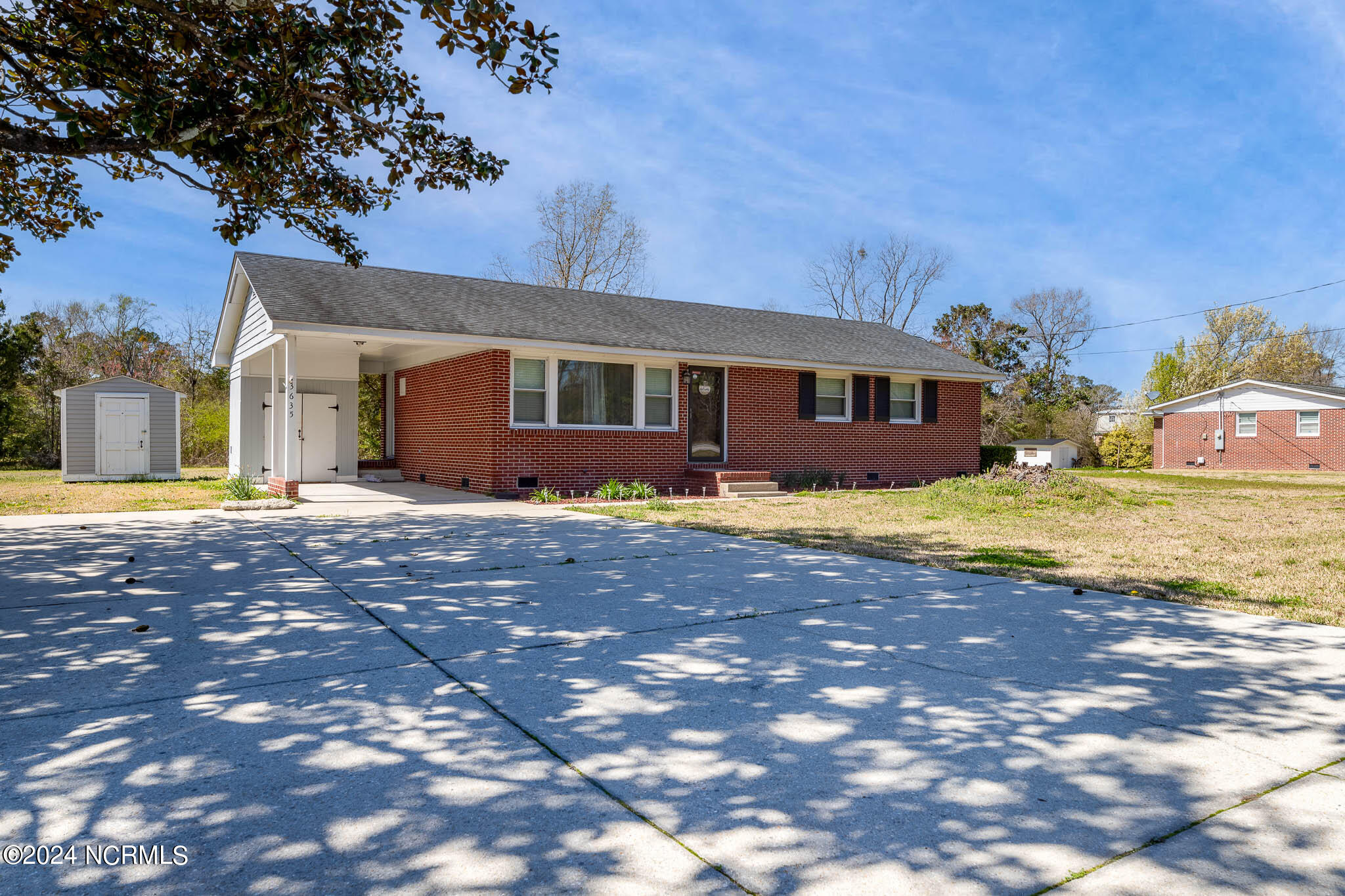 3635 Richlands Highway