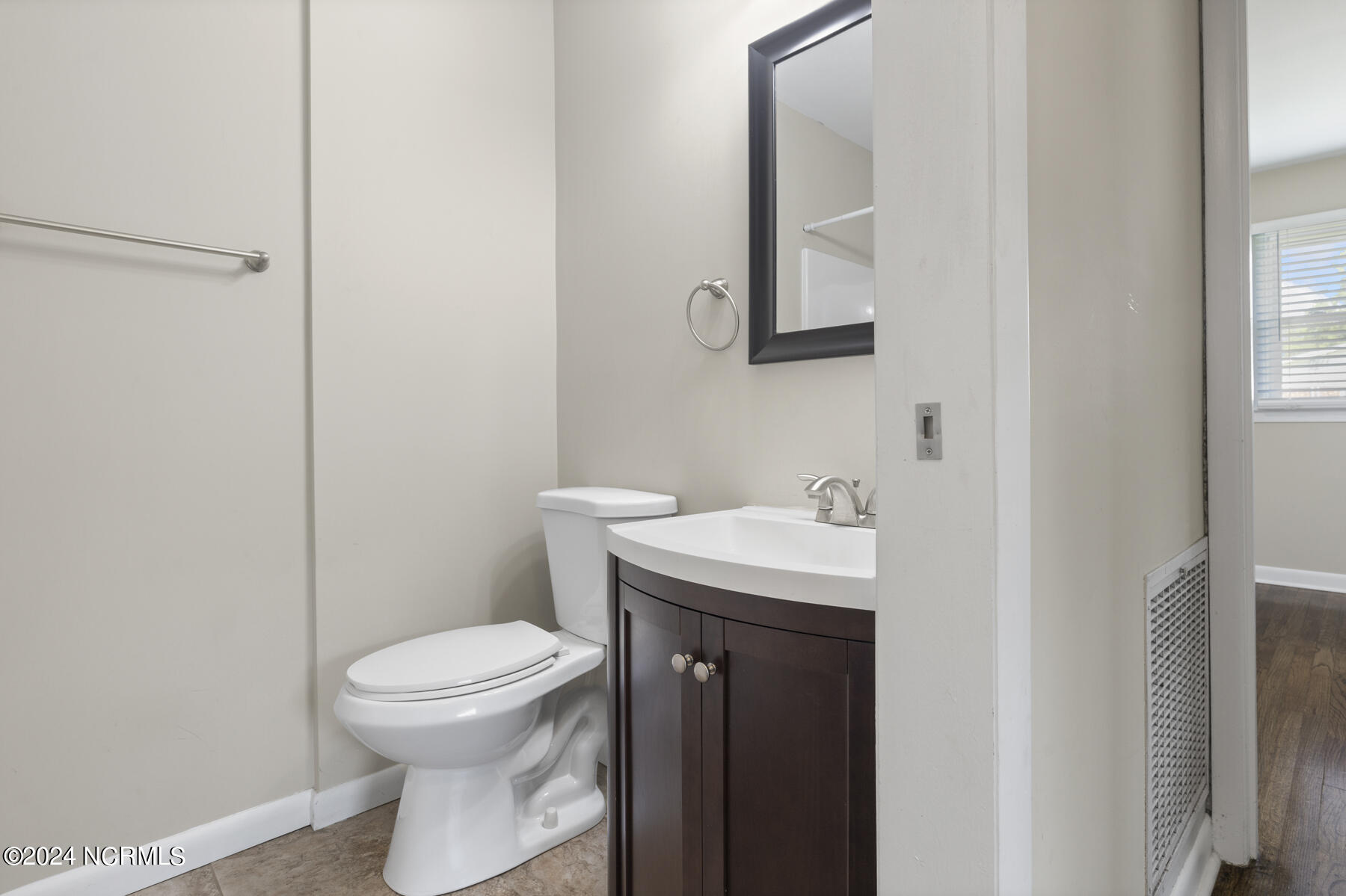 3635 Richlands Highway