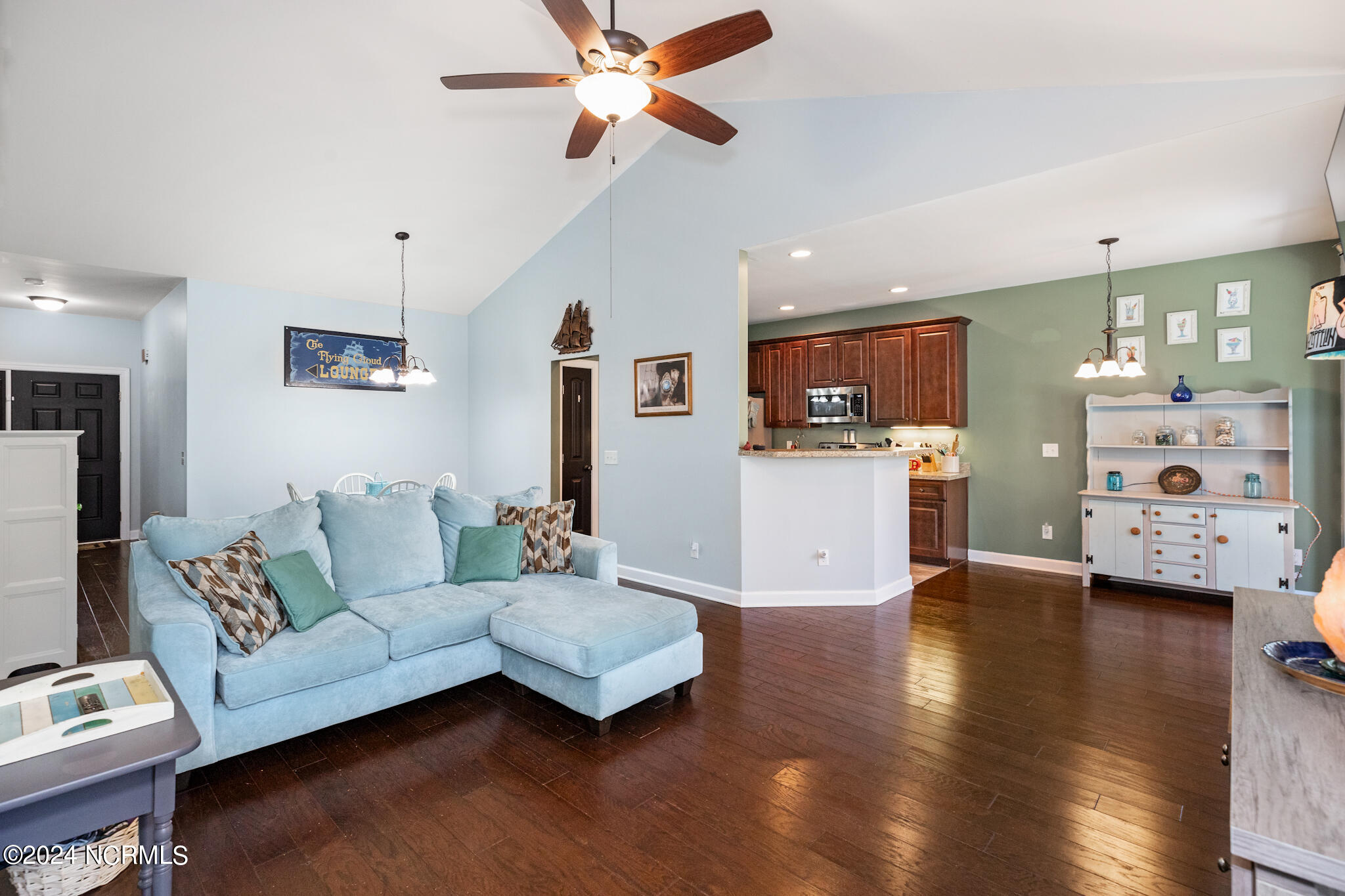 504 Queens Creek Road