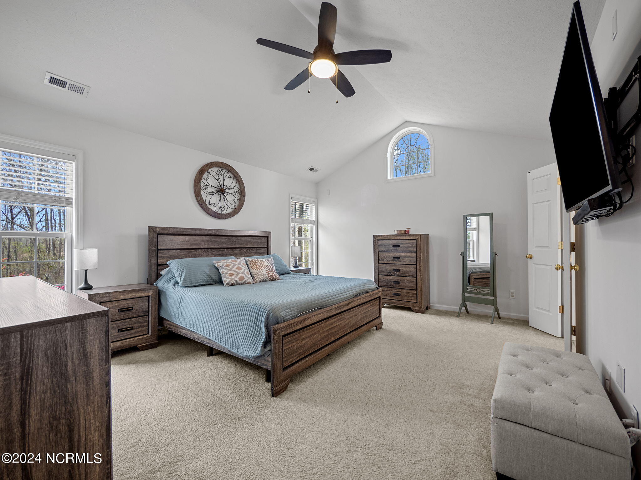 106 Huntington Court