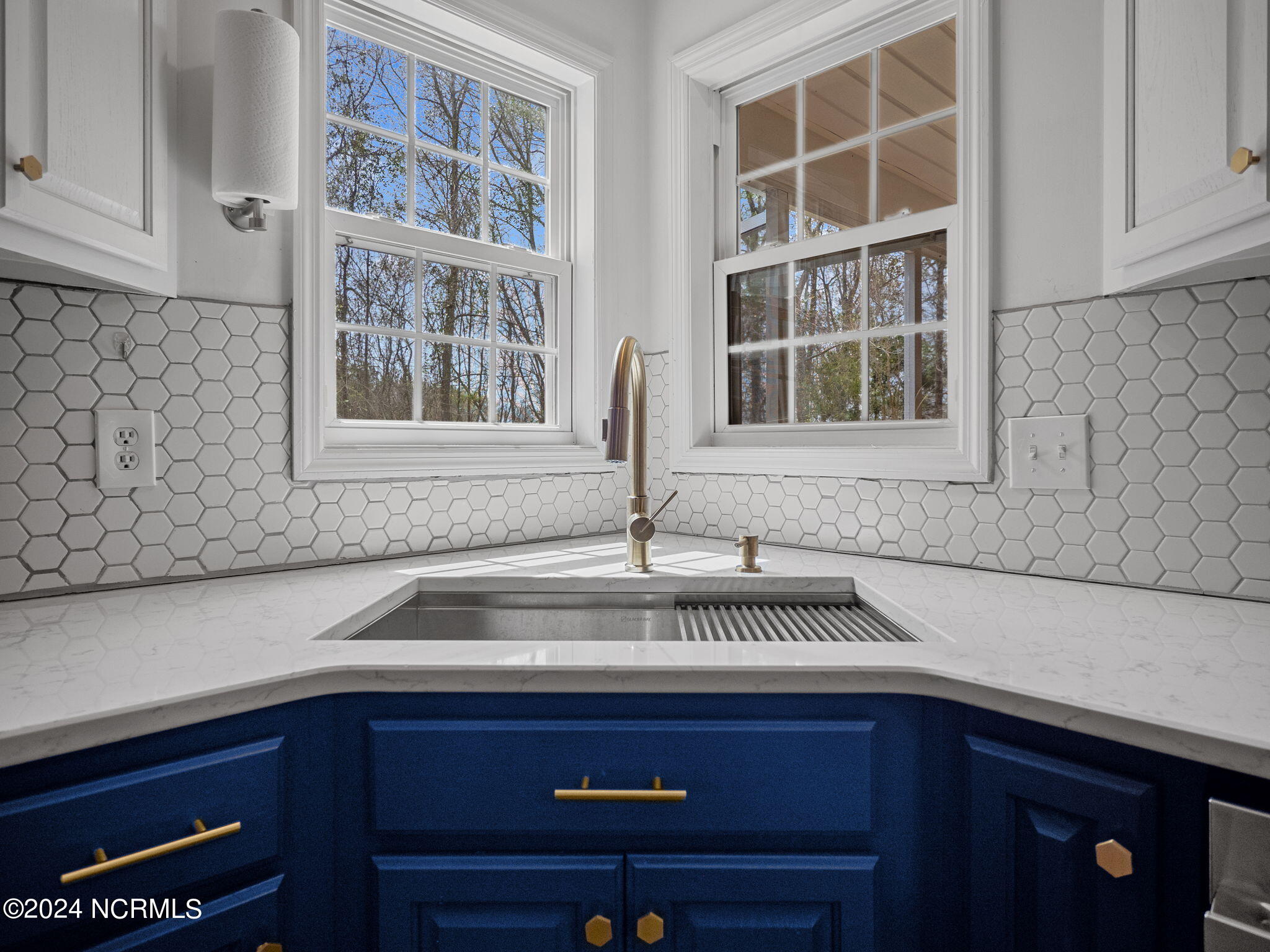 106 Huntington Court