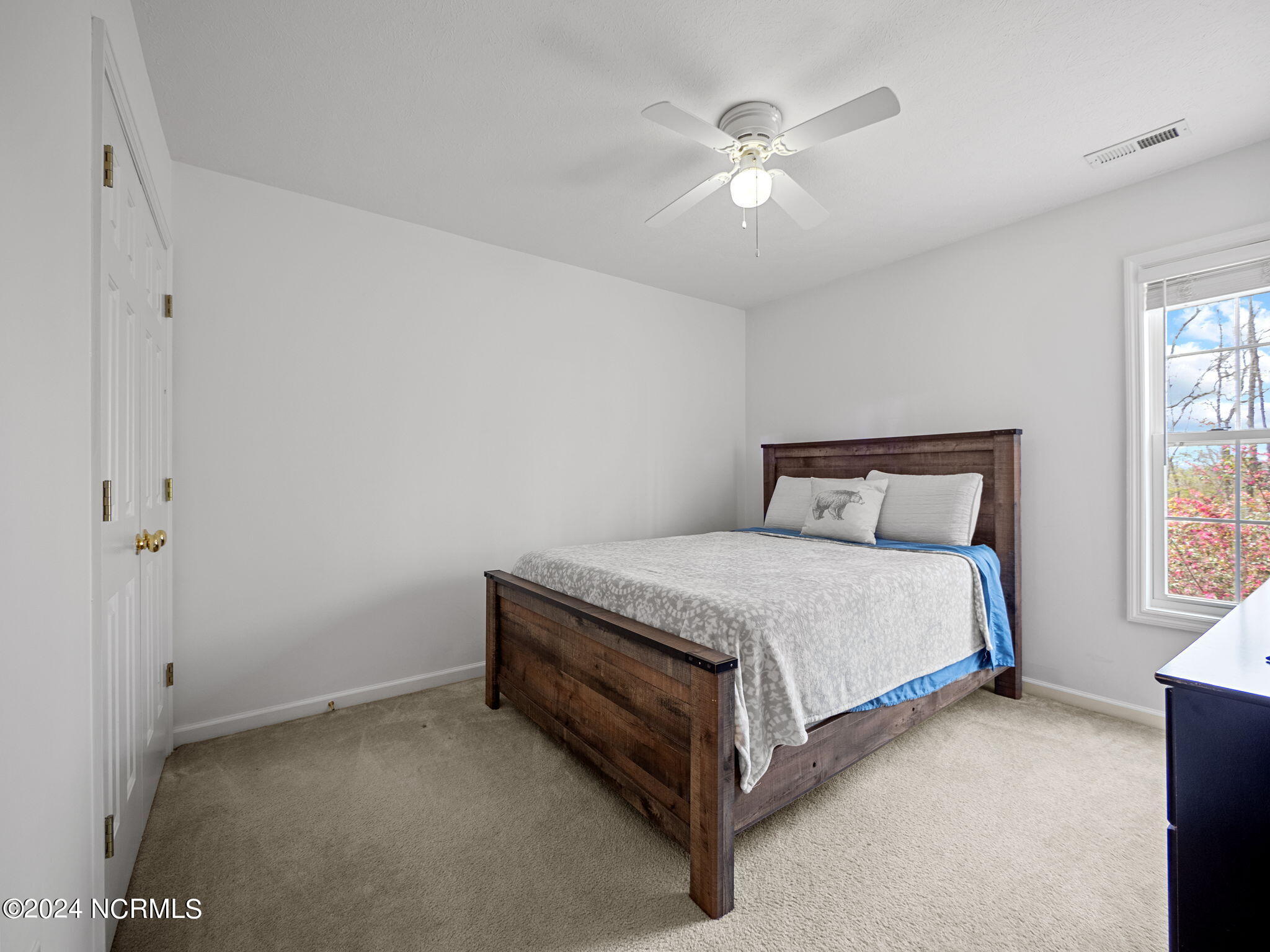 106 Huntington Court