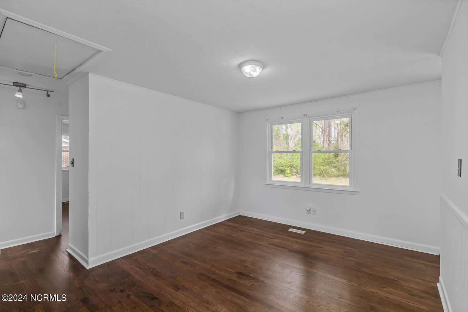 509 Forest Grove Avenue