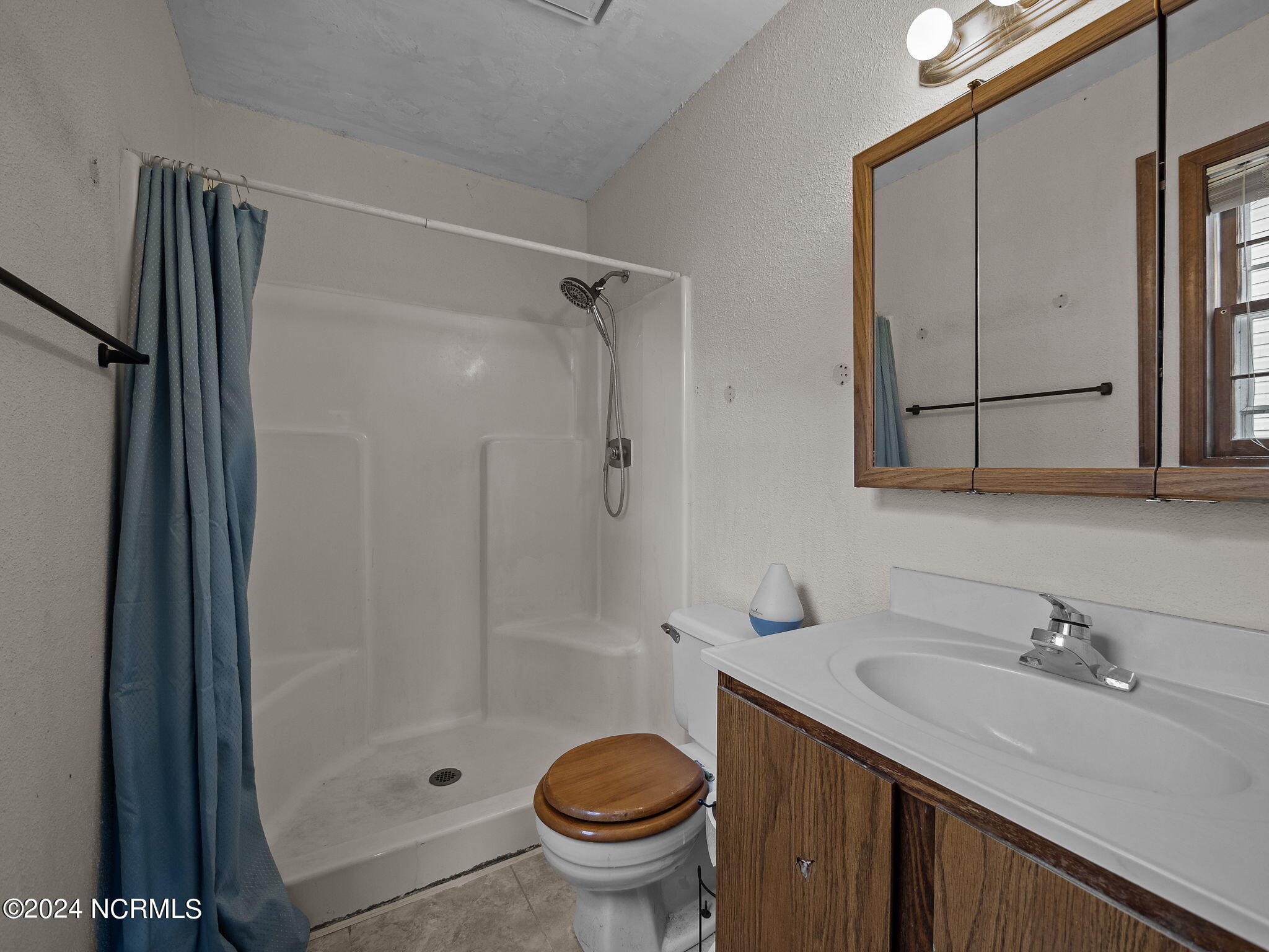 109 Saddle Ridge Court