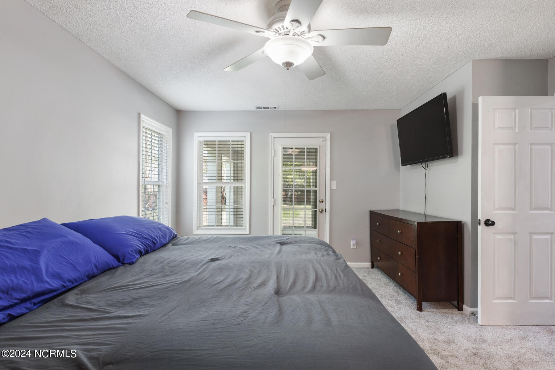 113 Sweetwater Drive