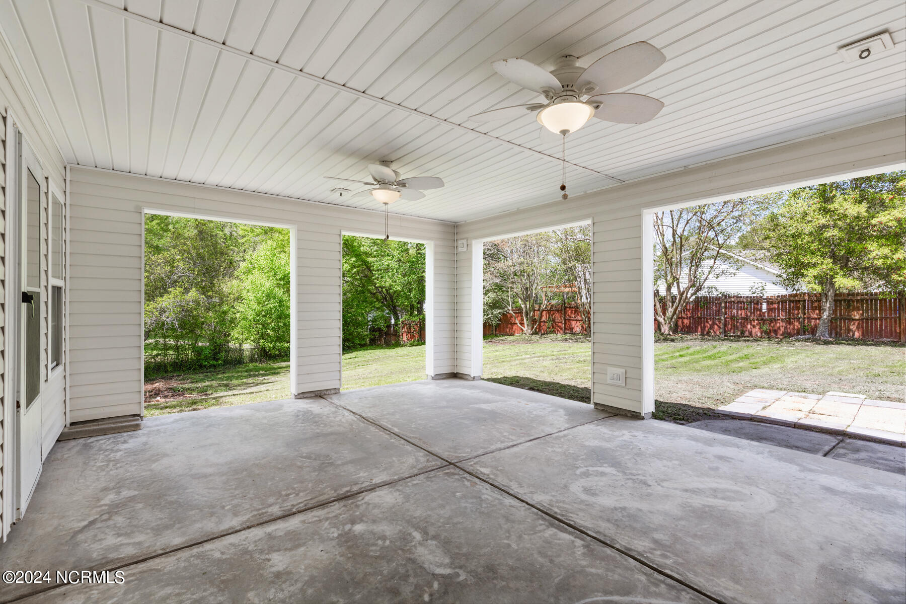 113 Sweetwater Drive