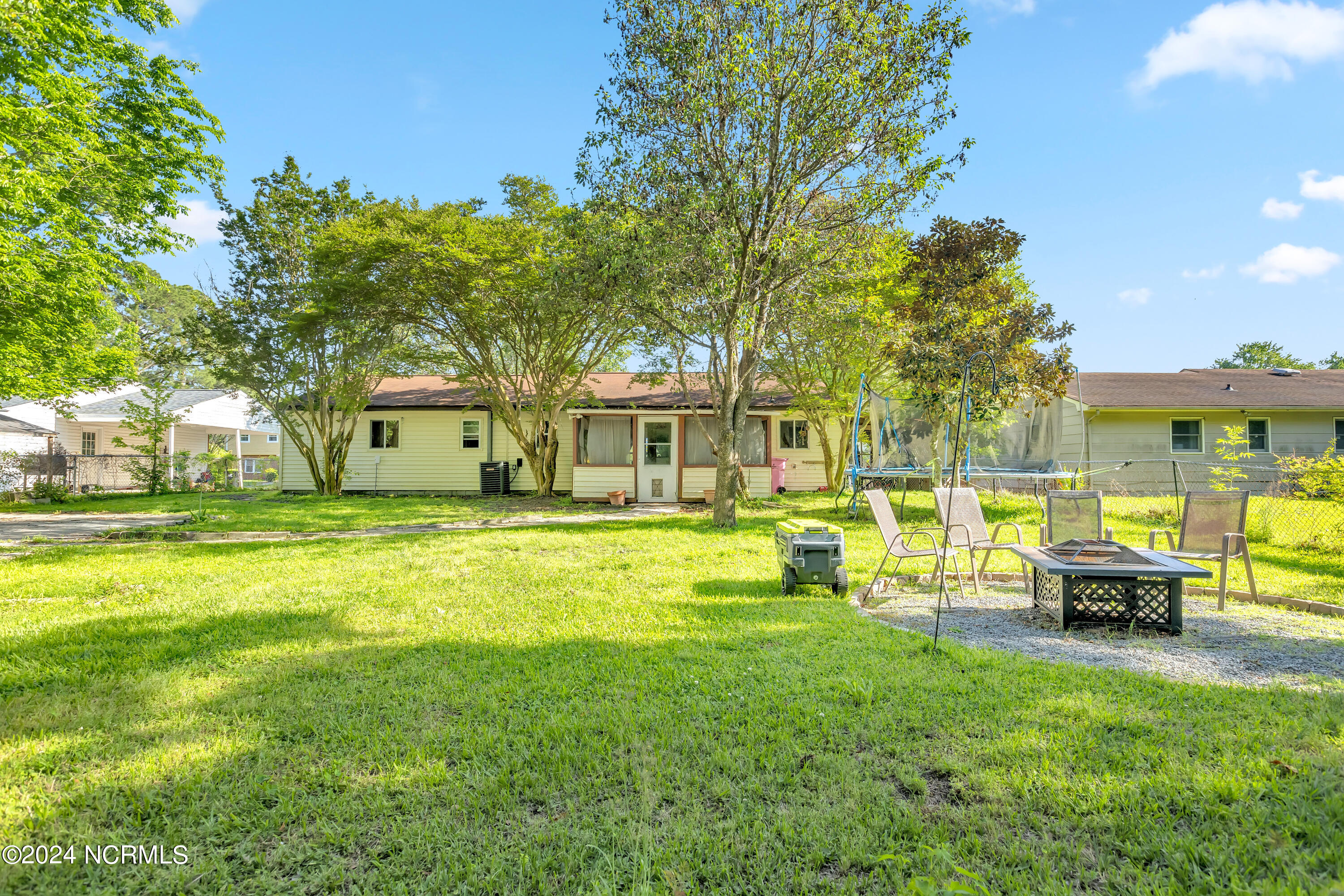 2907 Country Club Road