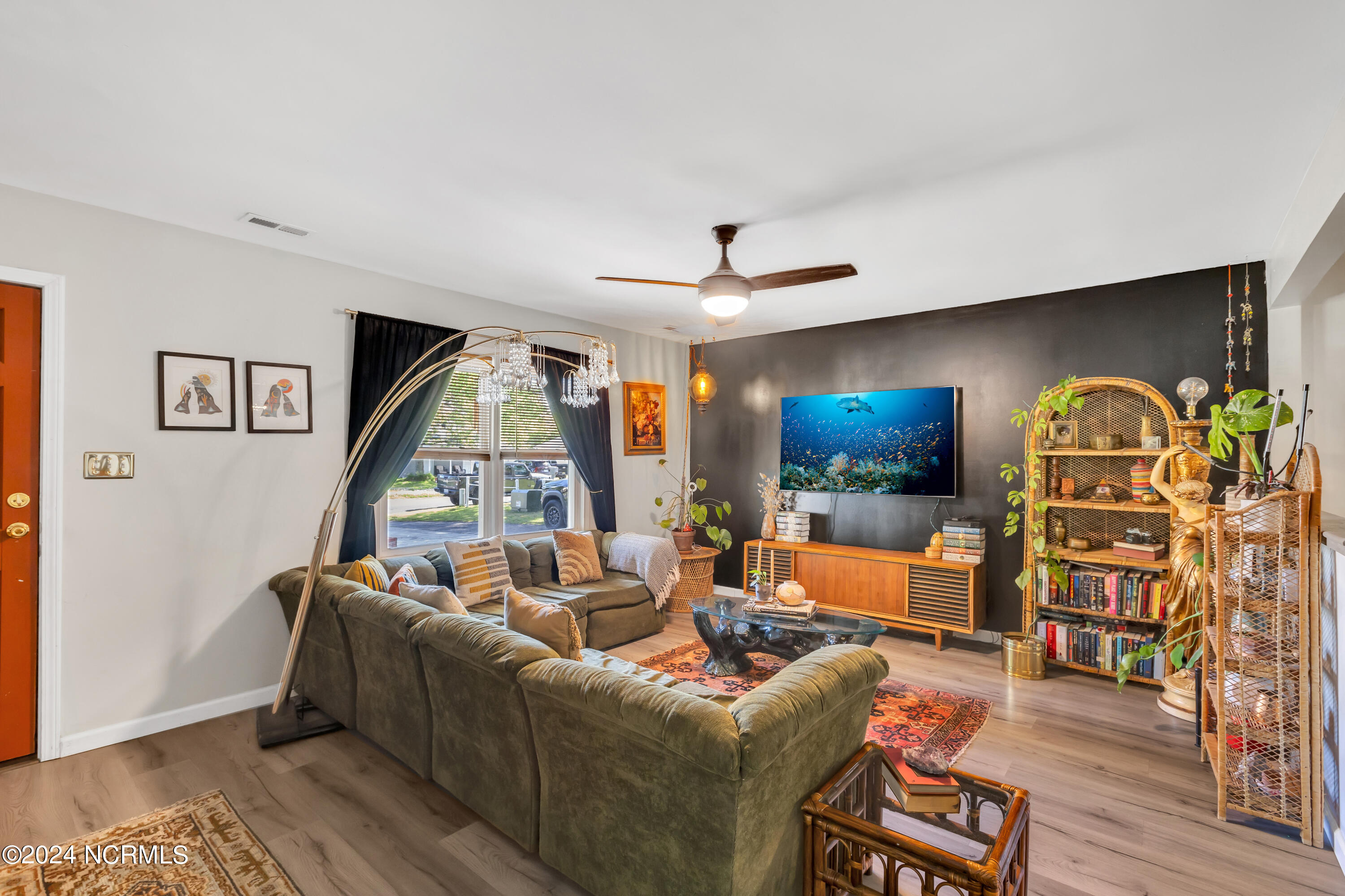 2907 Country Club Road