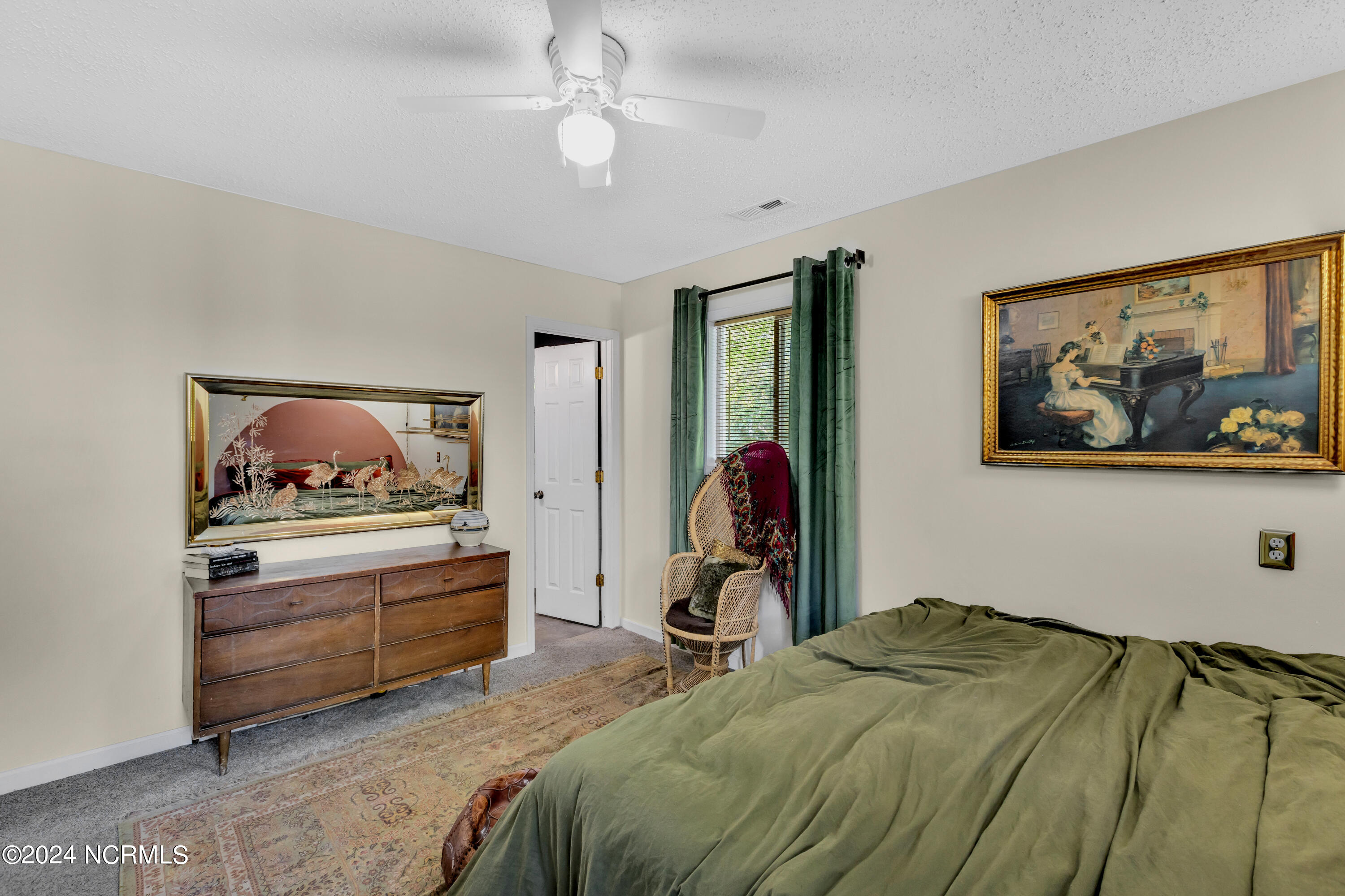 2907 Country Club Road