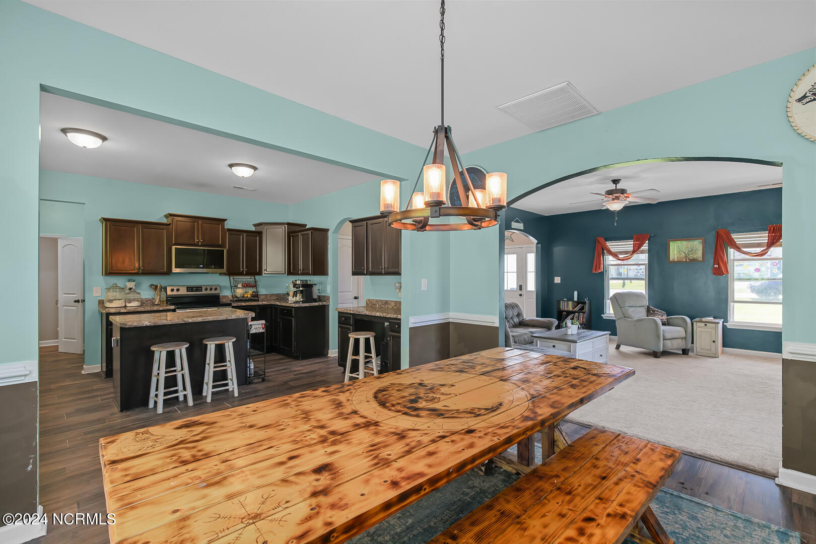 119 Sparrows Point Lane