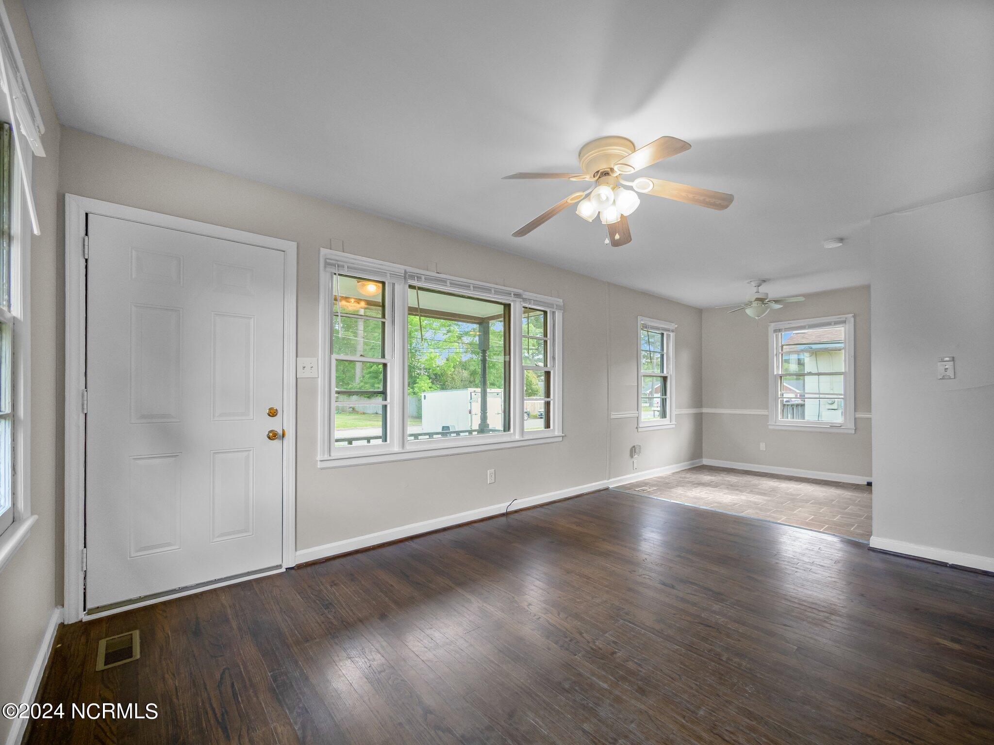 25 Sophia Drive