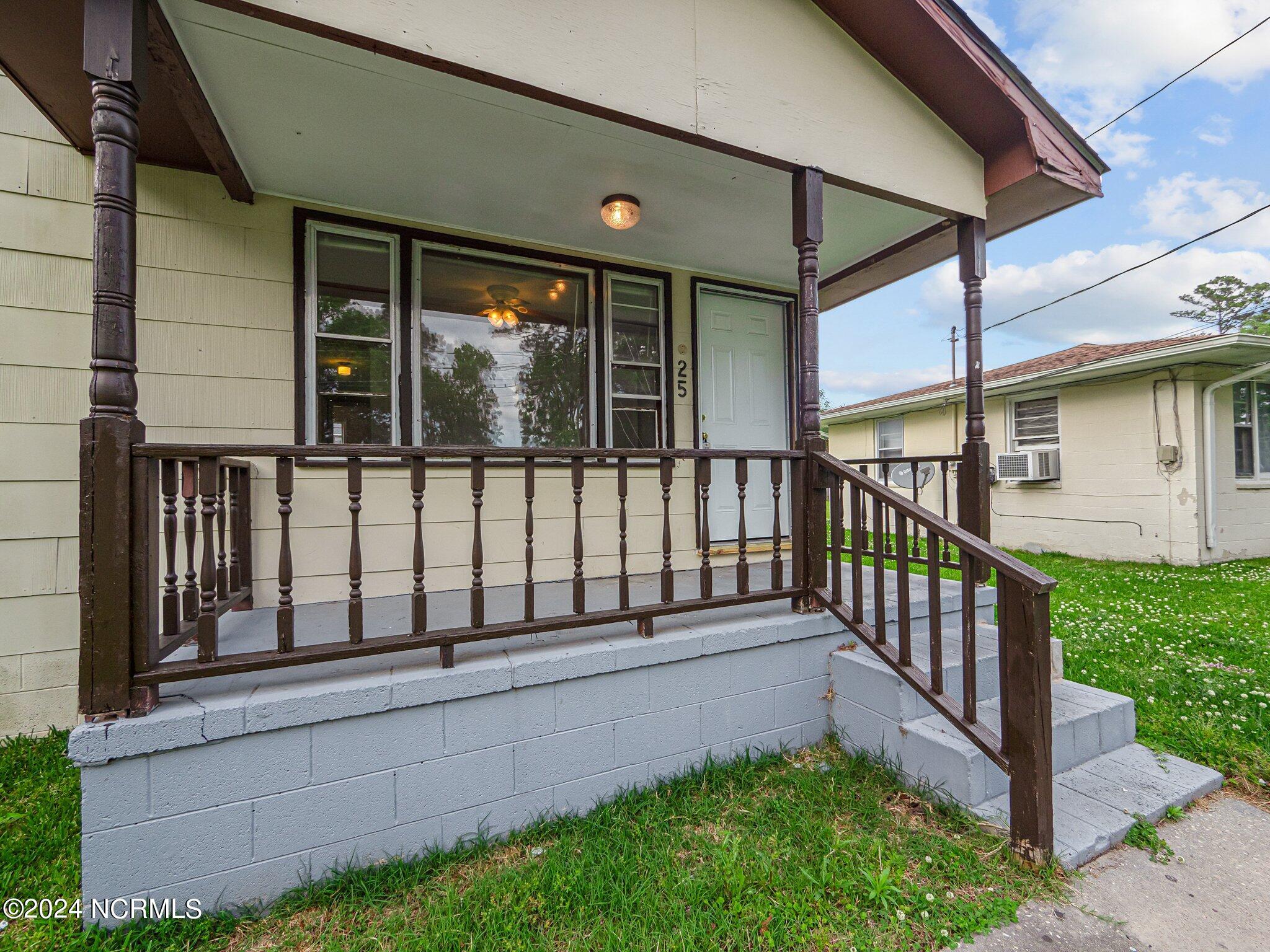 25 Sophia Drive