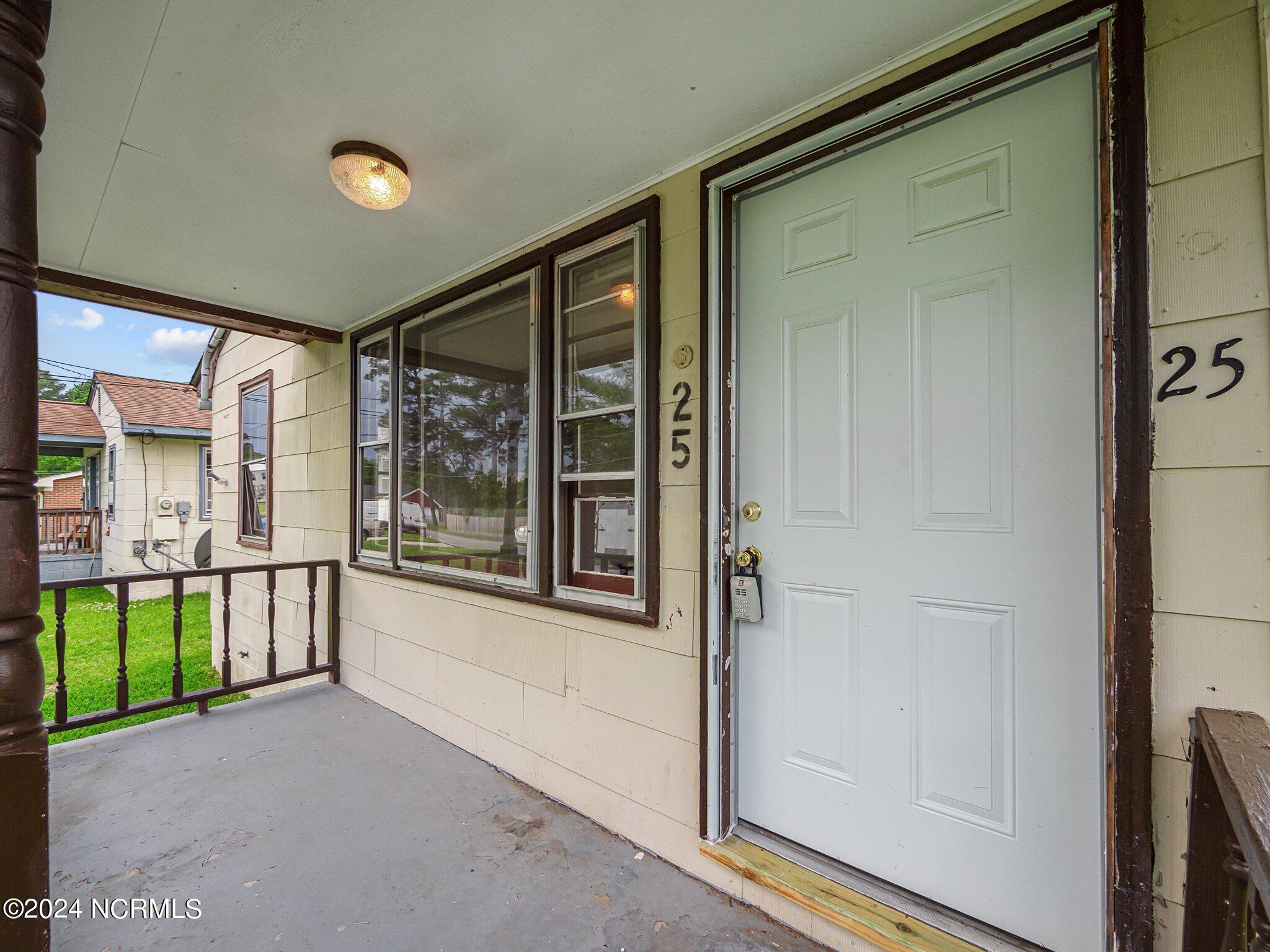 25 Sophia Drive