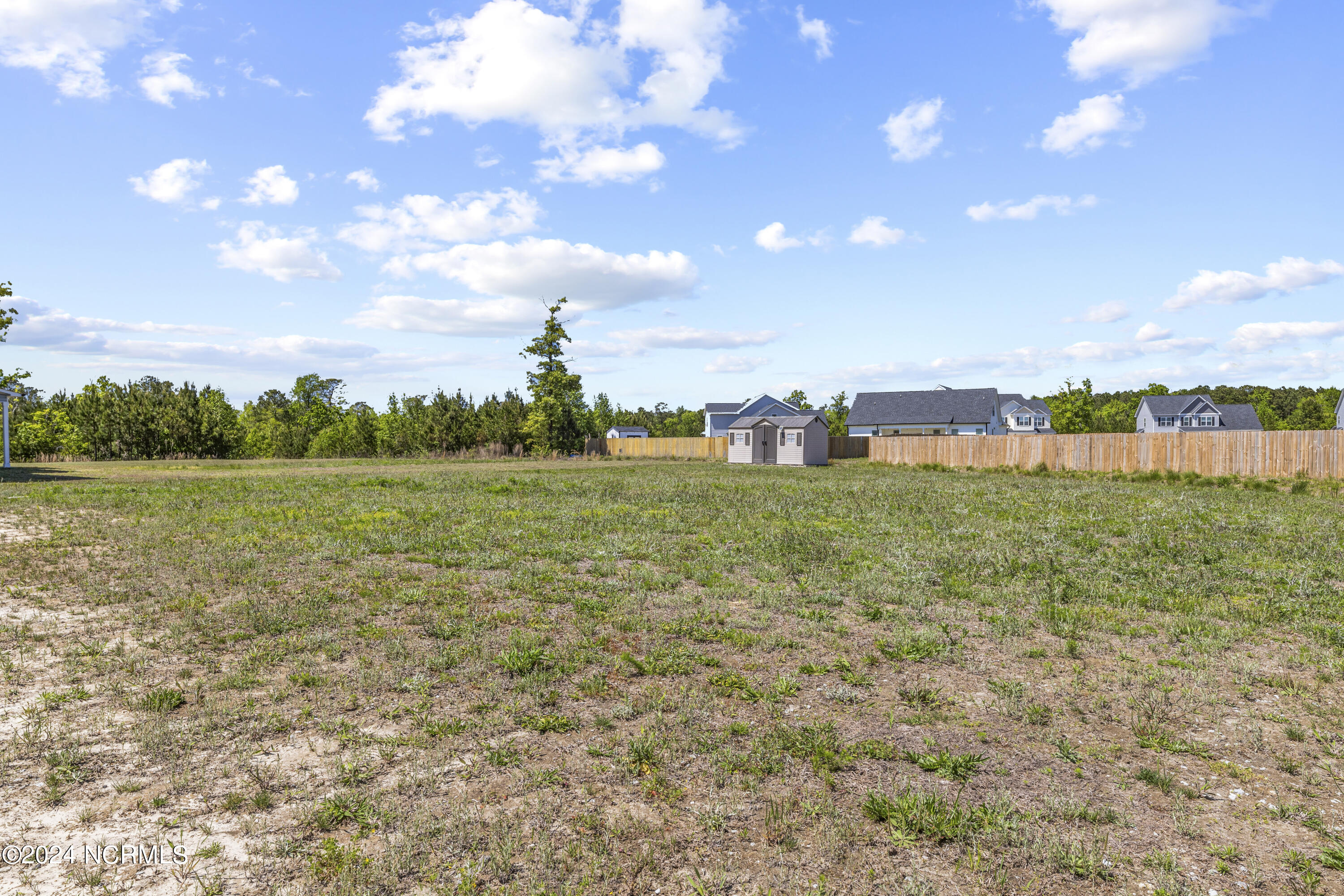 819 Wheatmill Lane