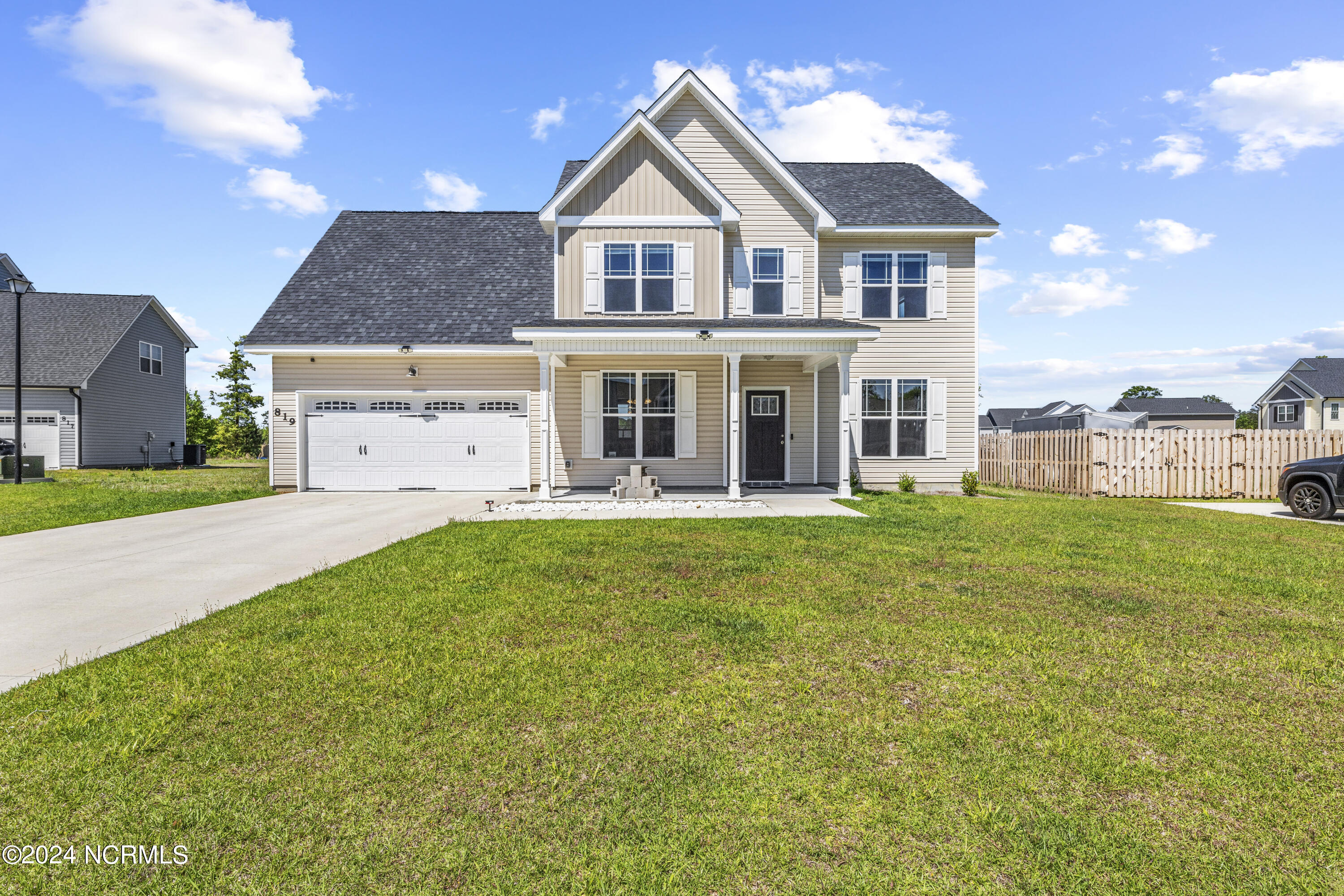 819 Wheatmill Lane