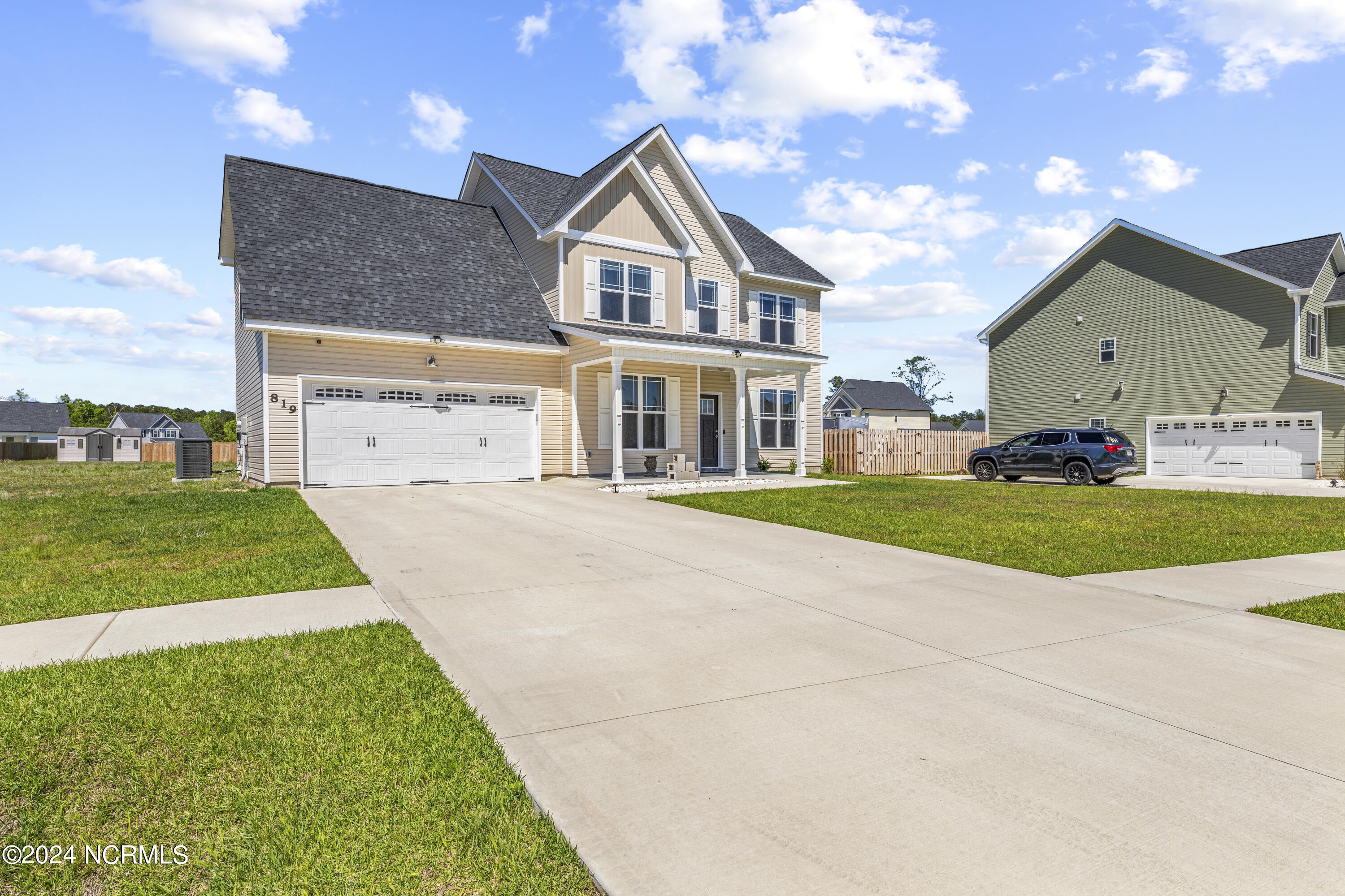 819 Wheatmill Lane