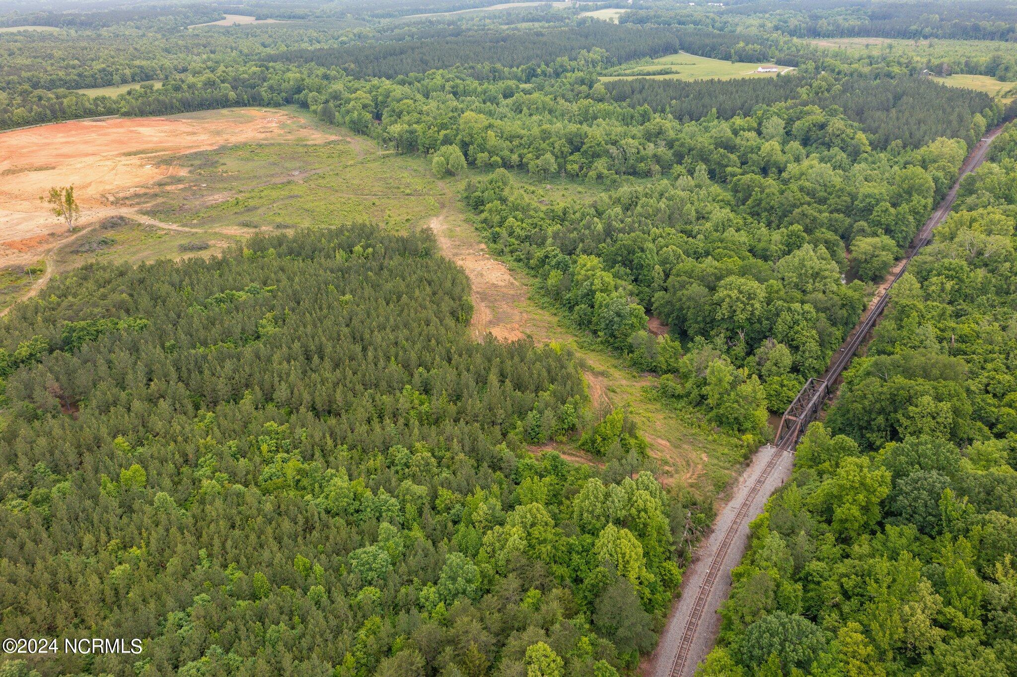 90000 Woodsdale Road