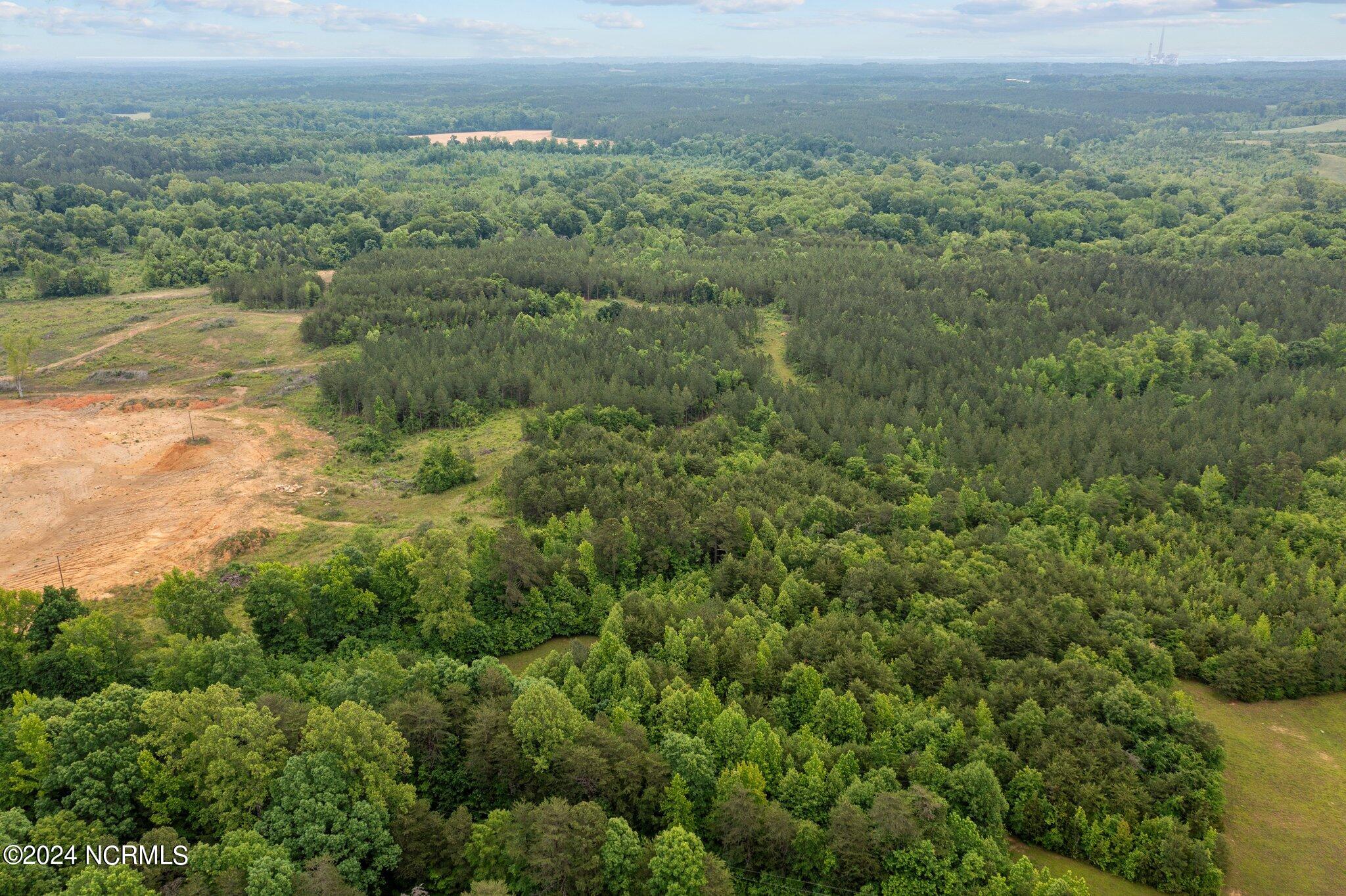 90000 Woodsdale Road