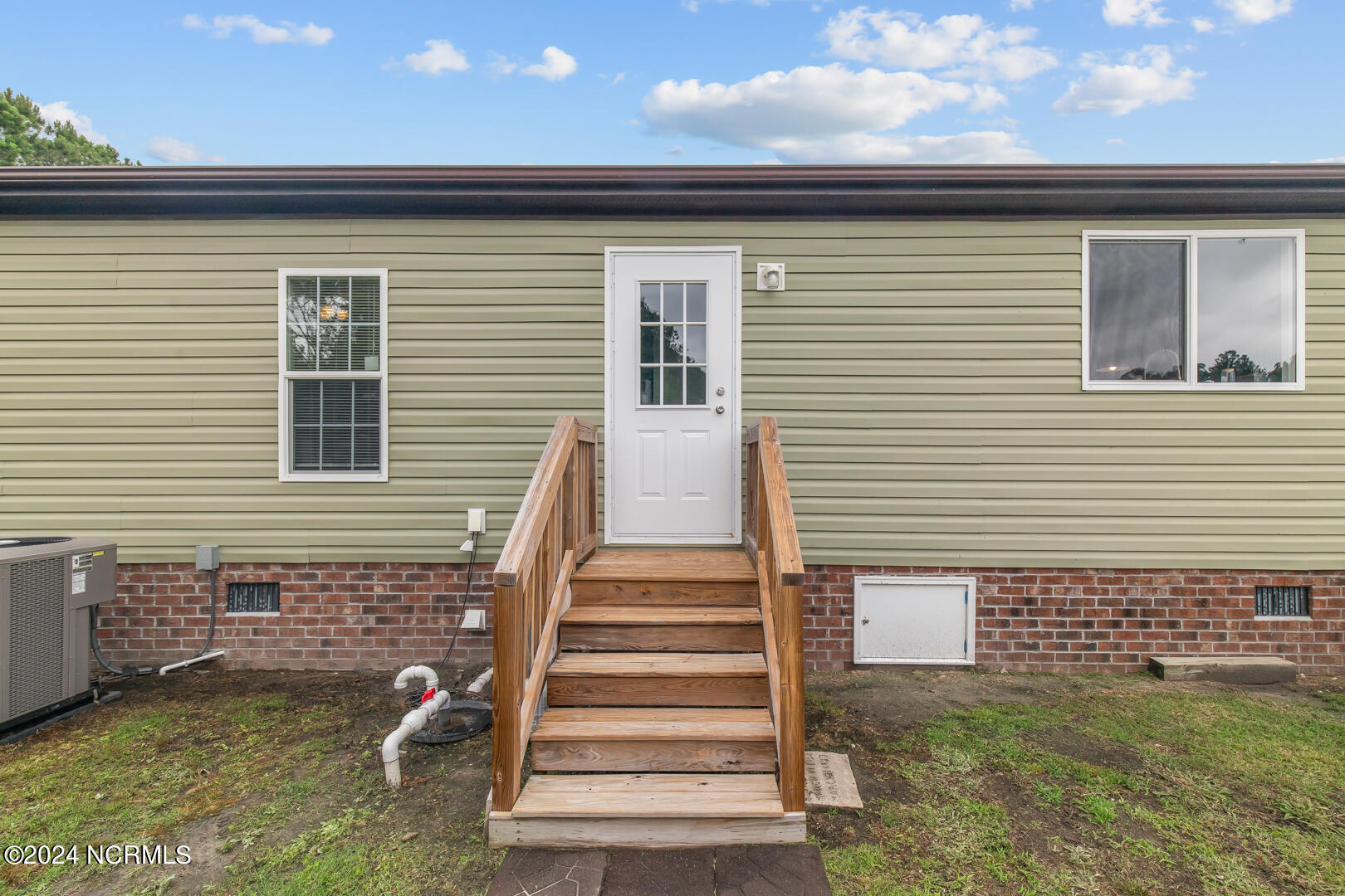 216 Old Nc 24 Highway