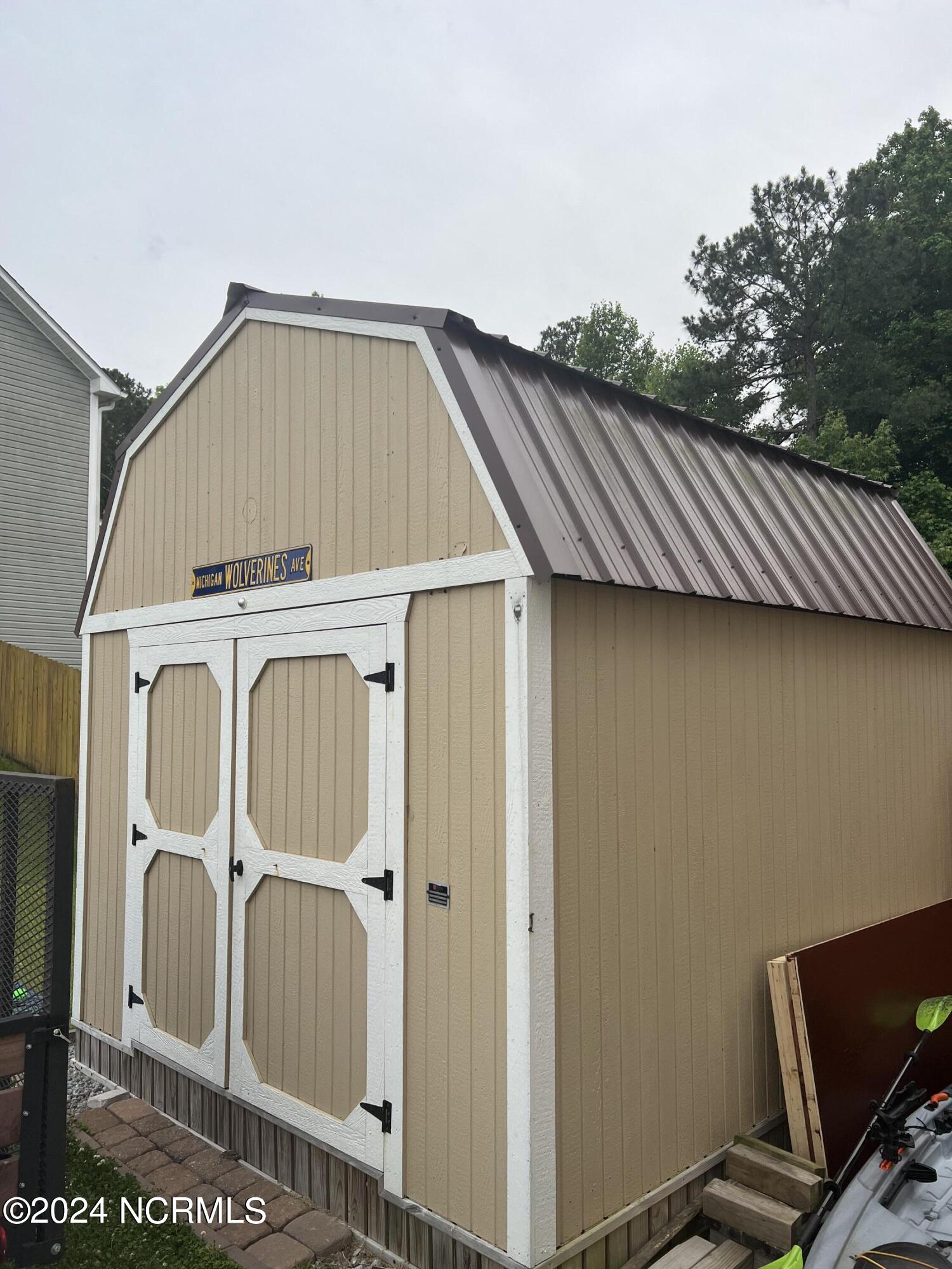 111 Lewis Humphrey Lane