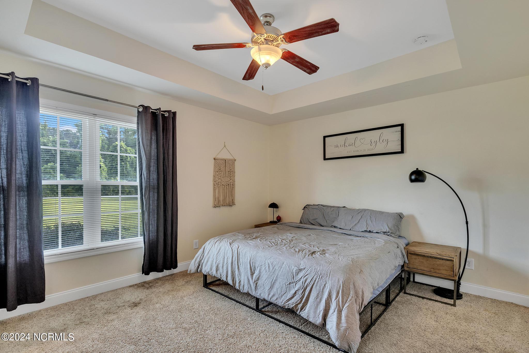 653 Hubert Boulevard