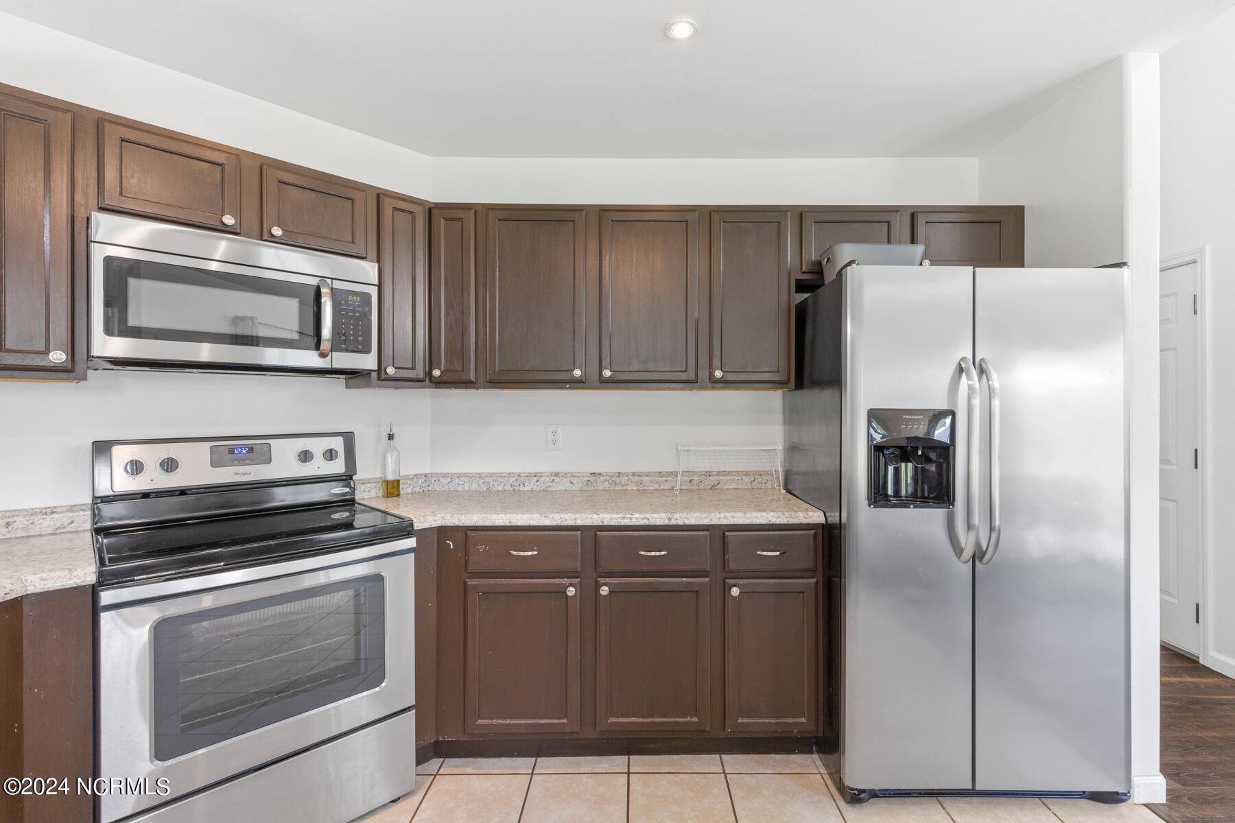 2627 Idlebrook Circle